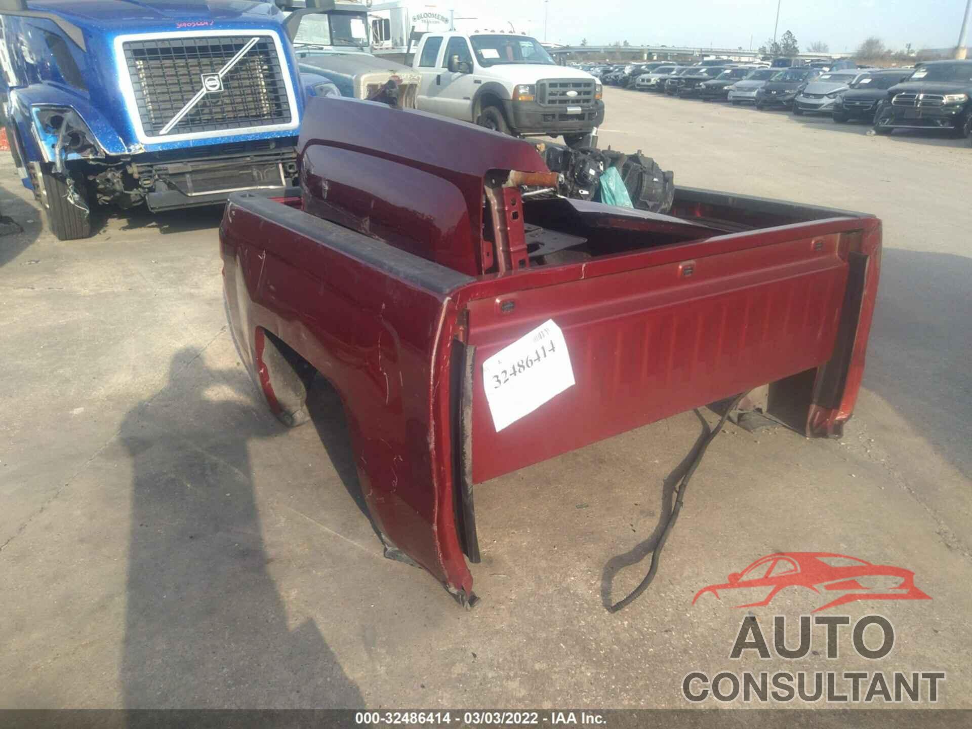 CHEVROLET SILVERADO 1500 2018 - 3GCPCREC8JG190995