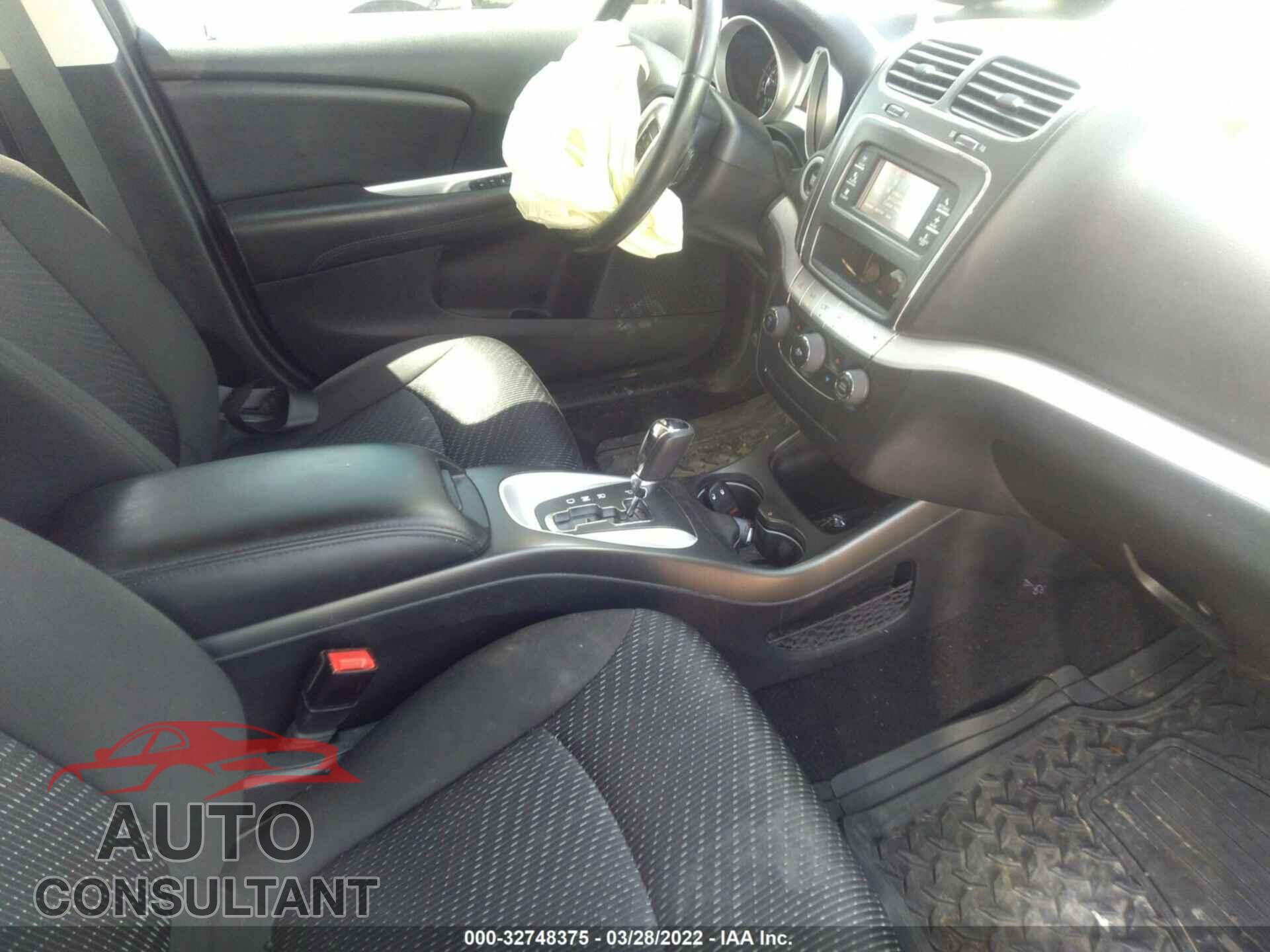 DODGE JOURNEY 2017 - 3C4PDCGB3HT705708