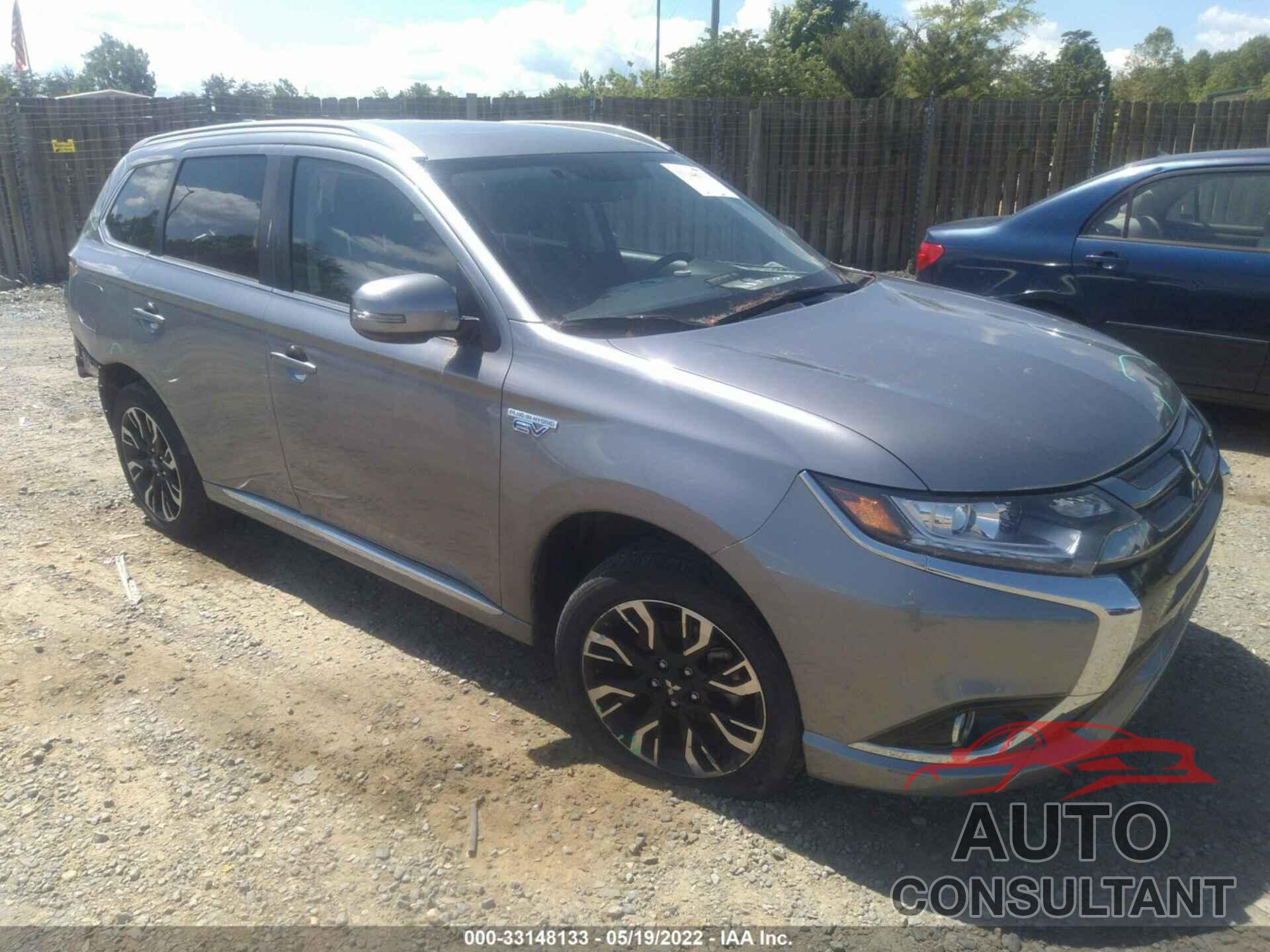 MITSUBISHI OUTLANDER PHEV 2018 - JA4J24A56JZ027856
