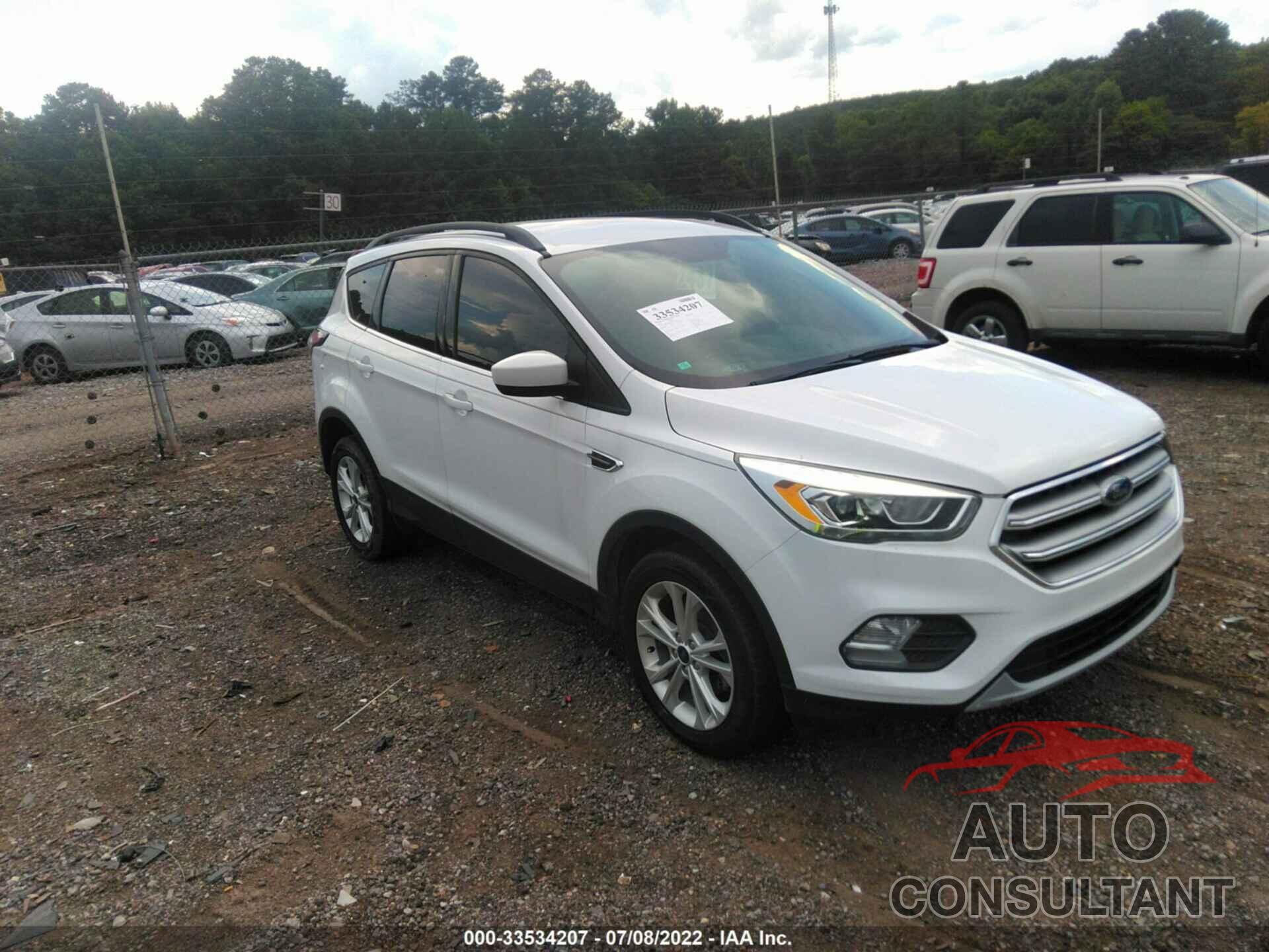 FORD ESCAPE 2017 - 1FMCU0GDXHUA38183