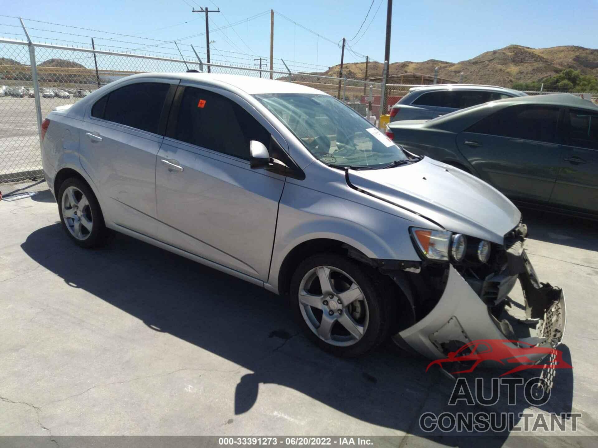 CHEVROLET SONIC 2016 - 1G1JE5SB8G4139791