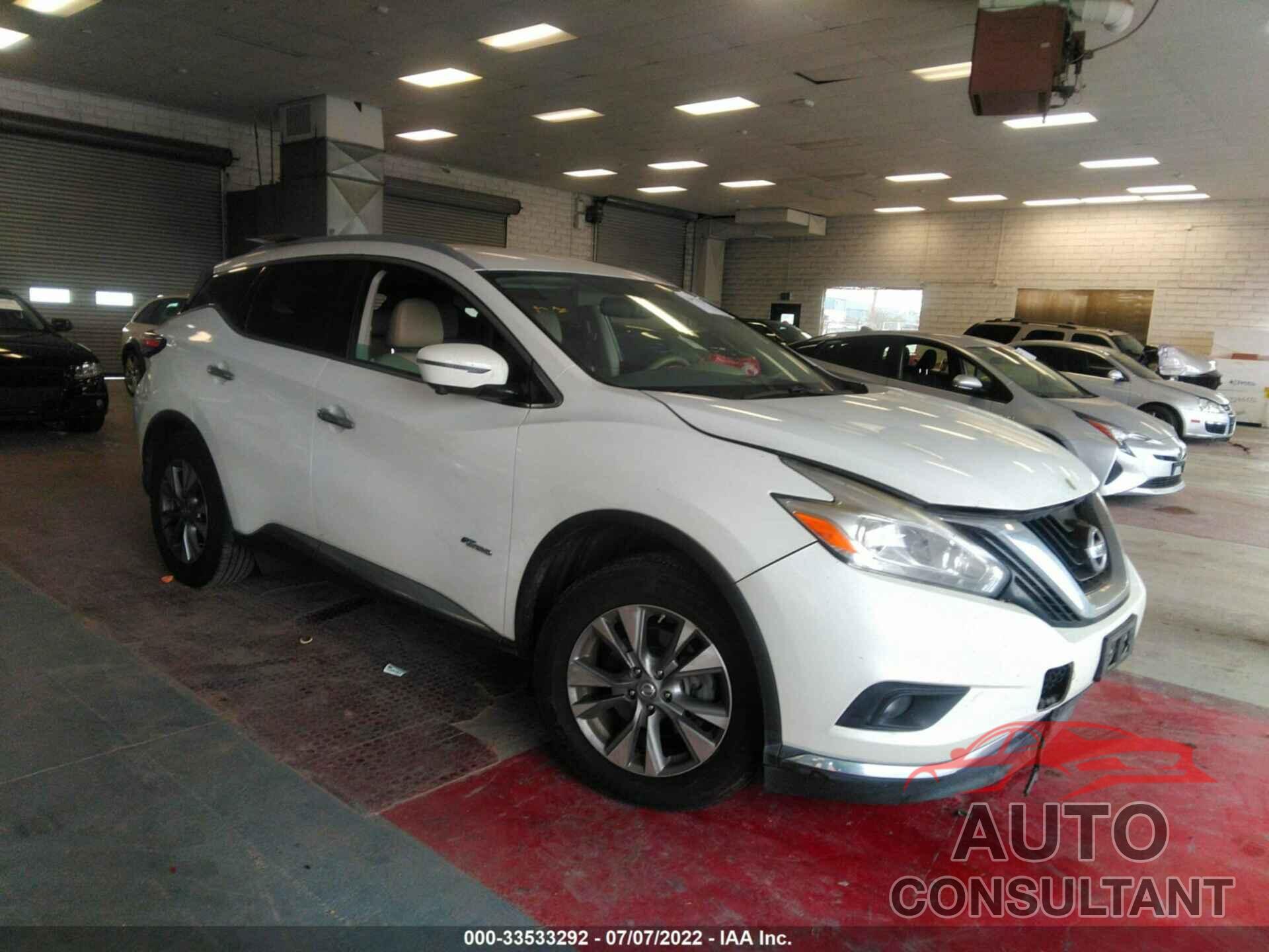 NISSAN MURANO 2016 - 5N1CZ2MG4GN145668