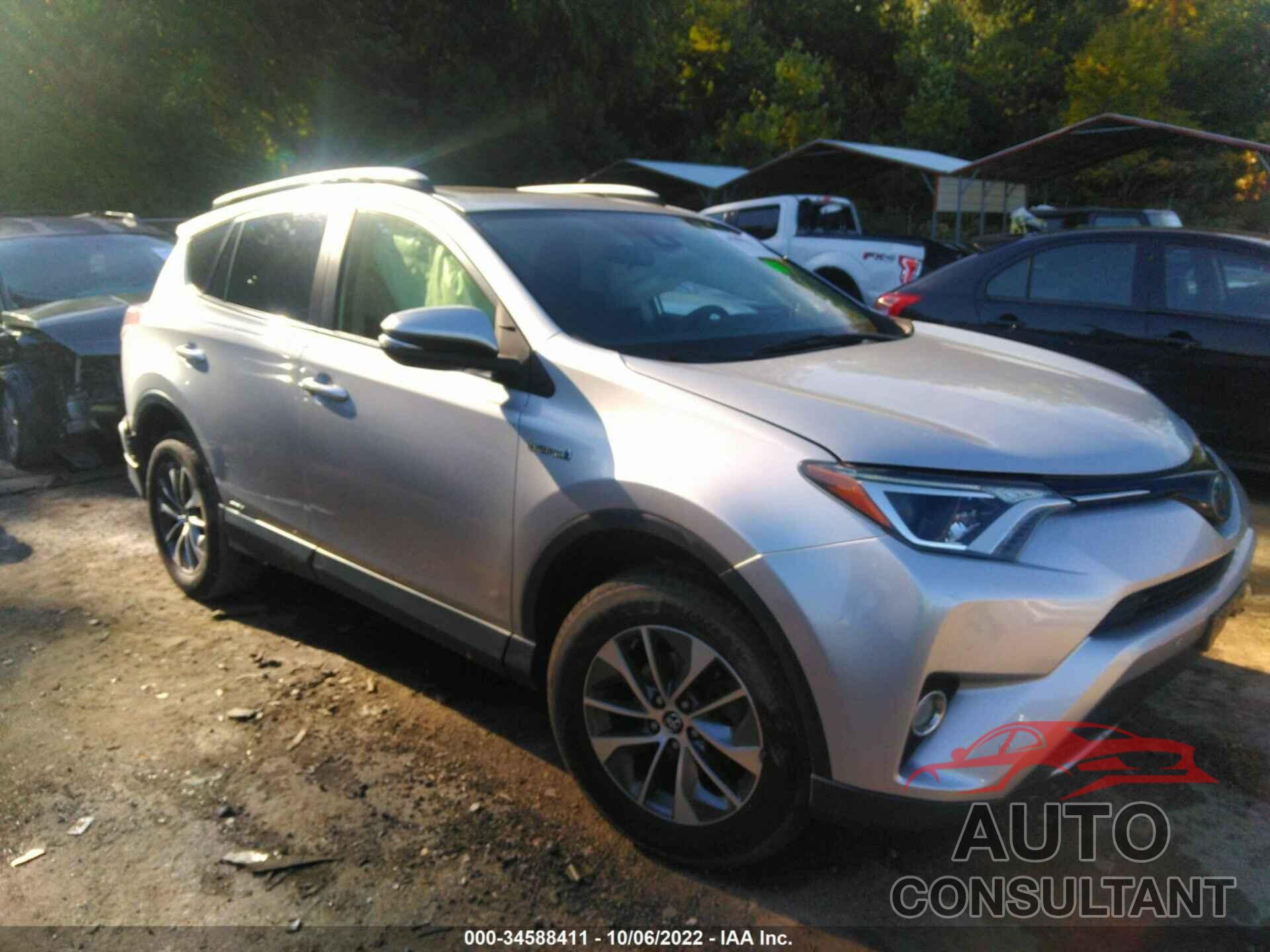 TOYOTA RAV4 HYBRID 2016 - JTMRJREV8GD034915