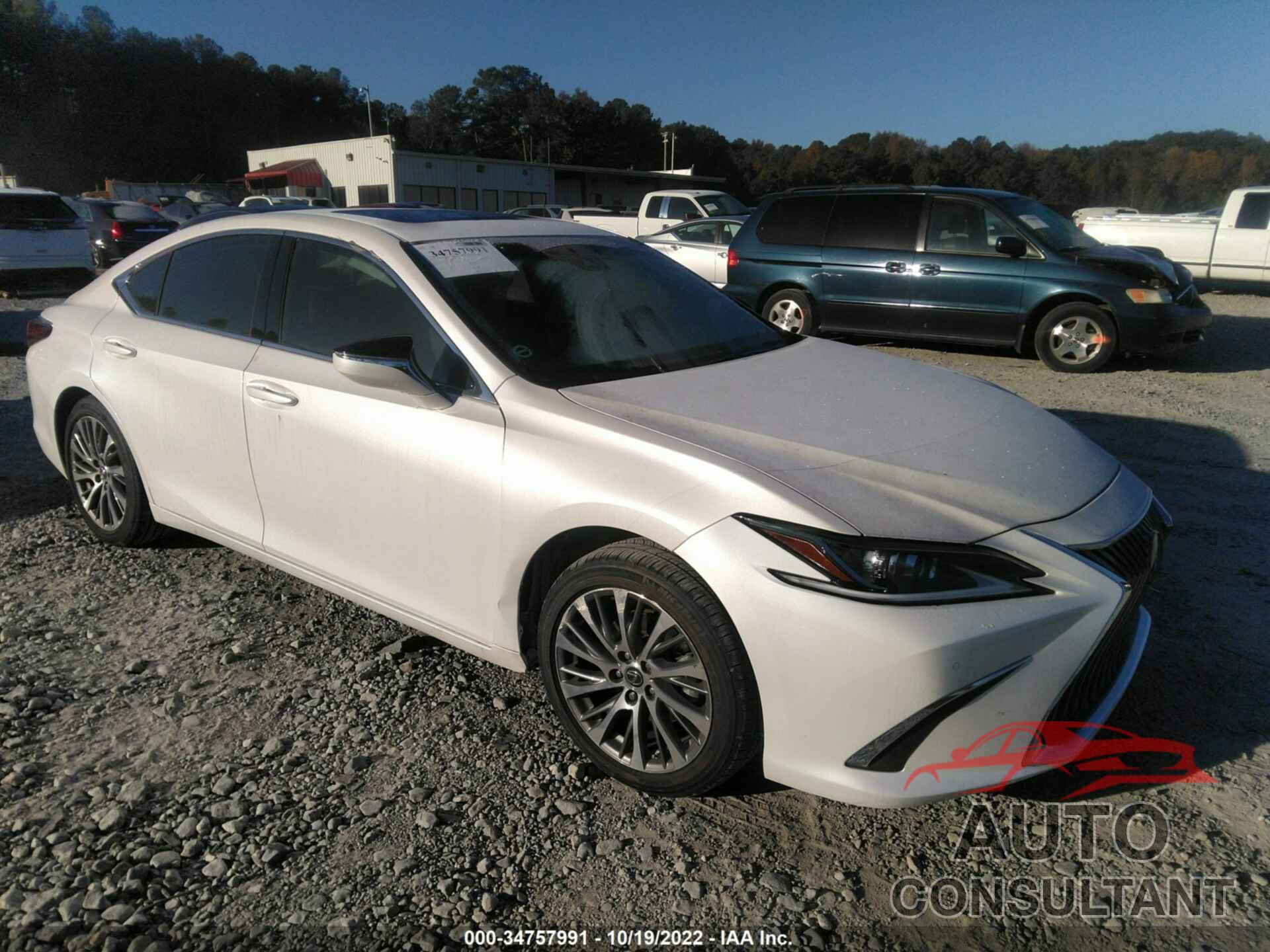 LEXUS ES 2021 - 58ADZ1B19MU101673