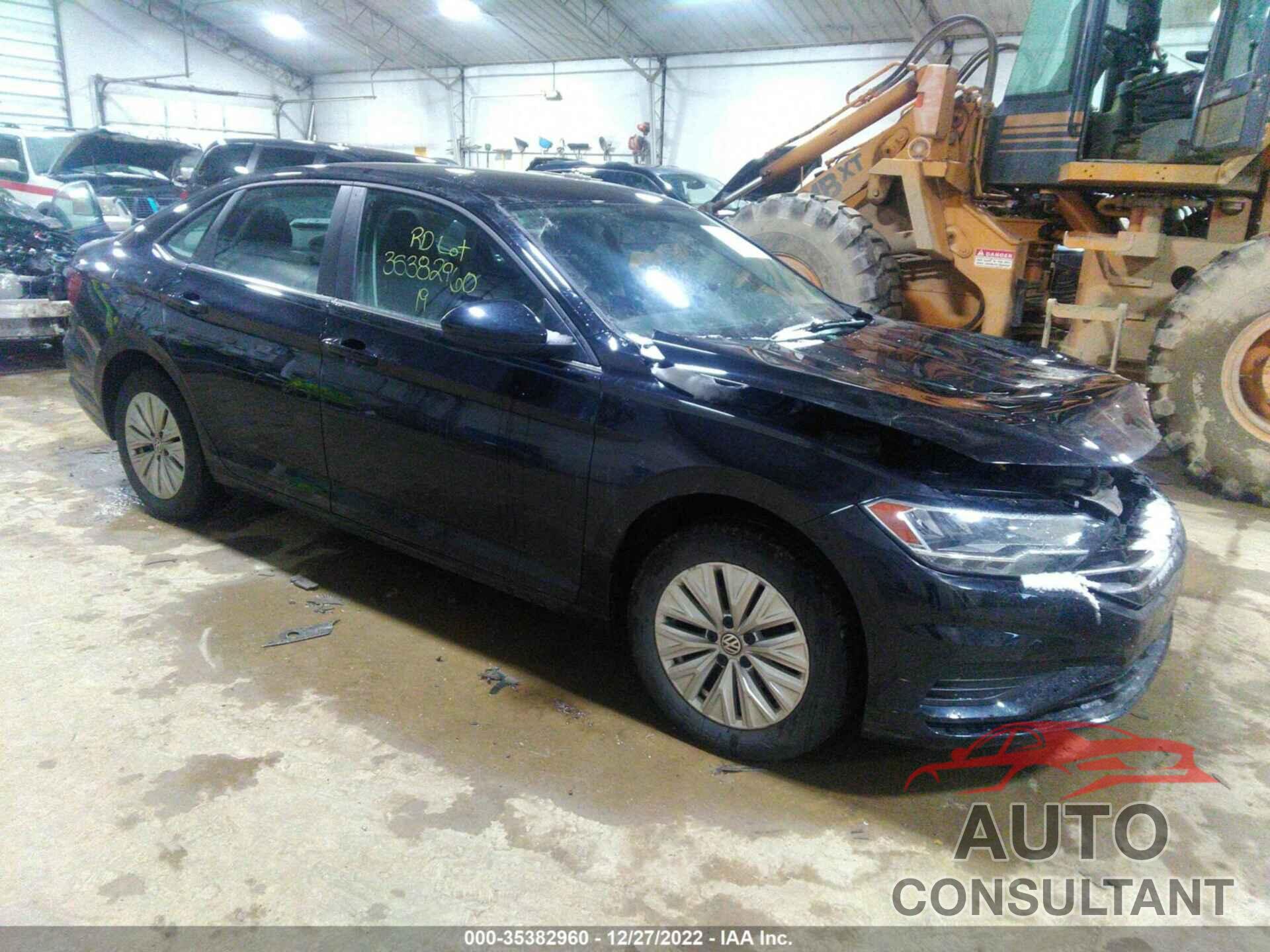 VOLKSWAGEN JETTA 2019 - 3VWN57BU8KM046558