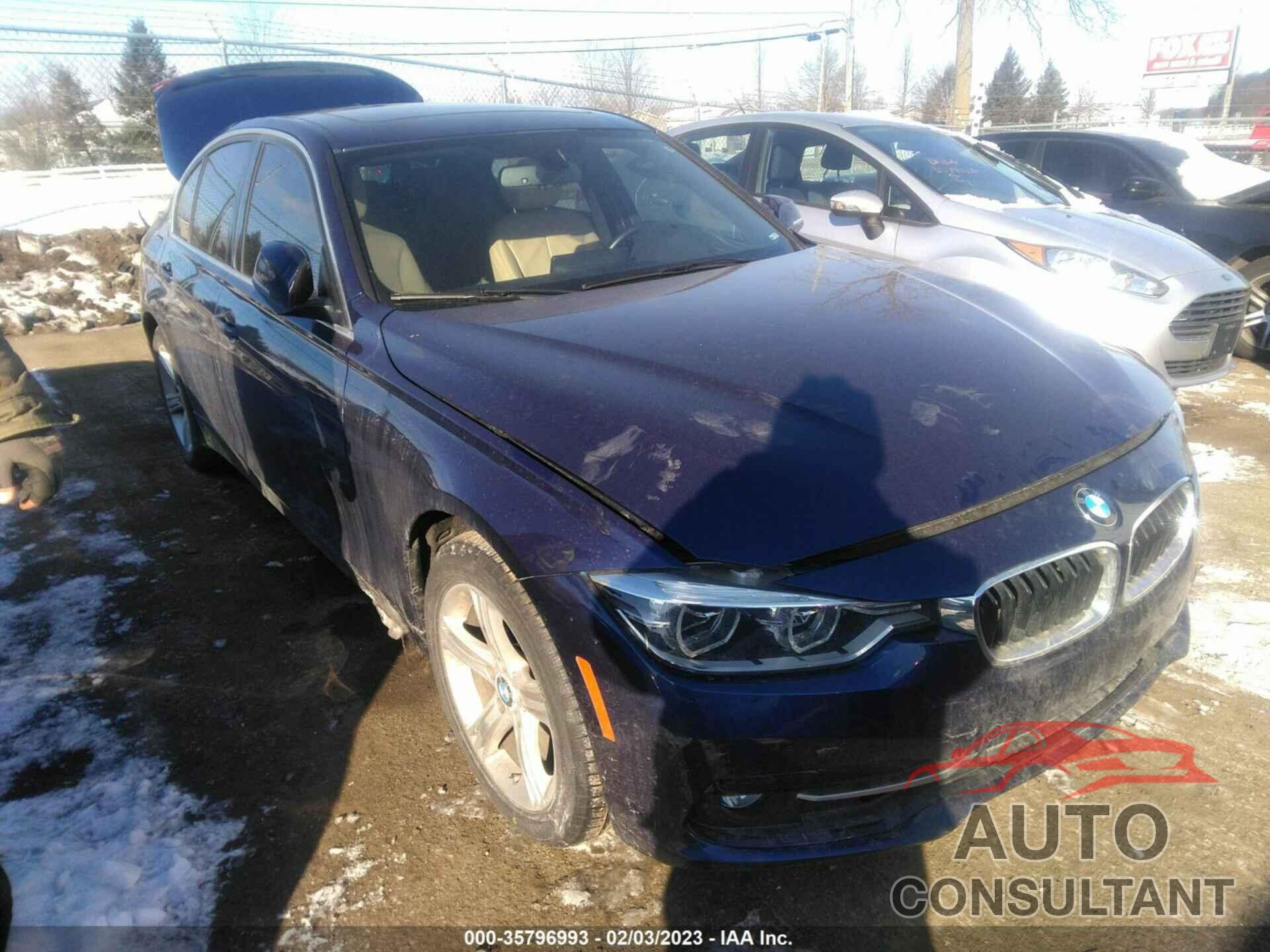 BMW 3 SERIES 2018 - WBA8D9G58JNU67214