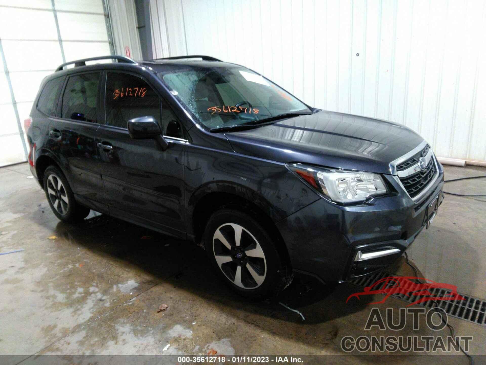 SUBARU FORESTER 2017 - JF2SJAECXHH557933