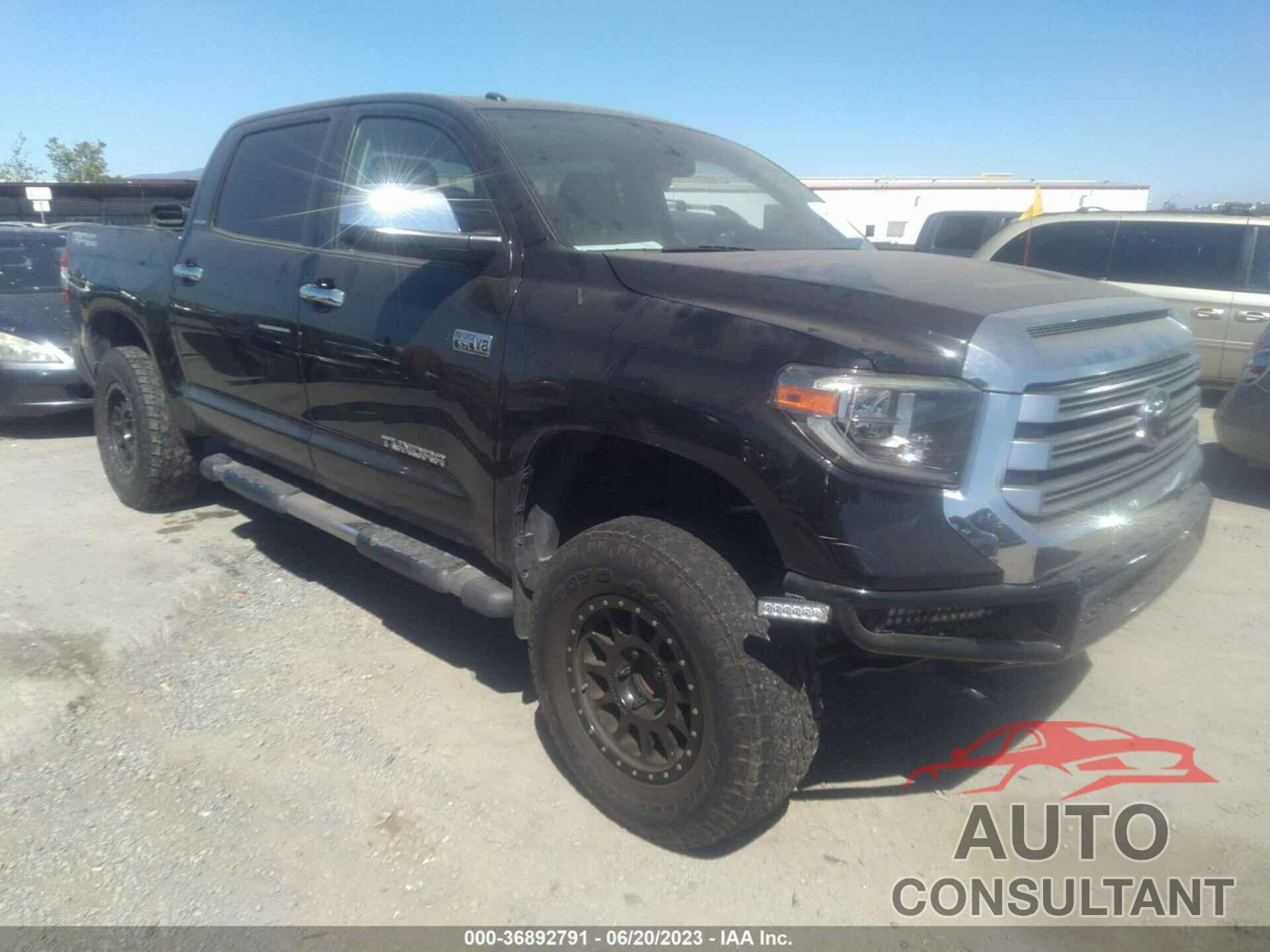 TOYOTA TUNDRA 2018 - 5TFFY5F10JX237919