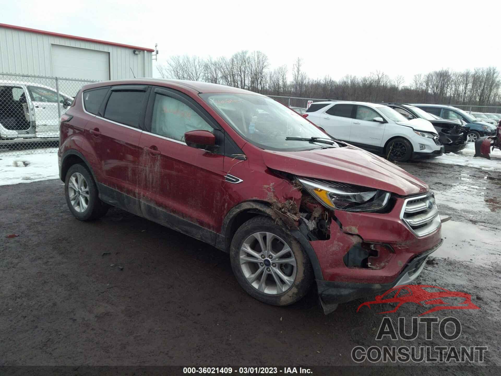 FORD ESCAPE 2017 - 1FMCU9GD0HUB72396