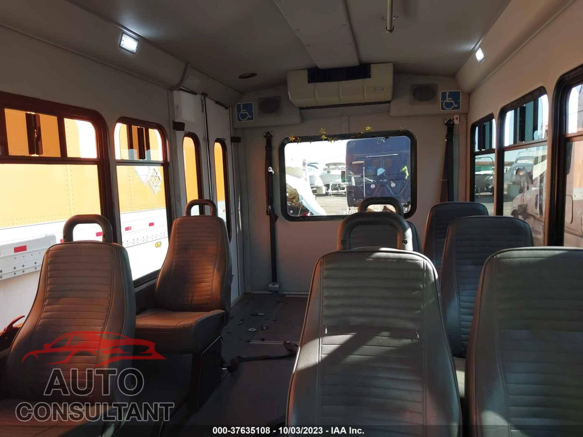 FORD E-350 CUTAWAY 2016 - 1FDEE3FL7GDC07252