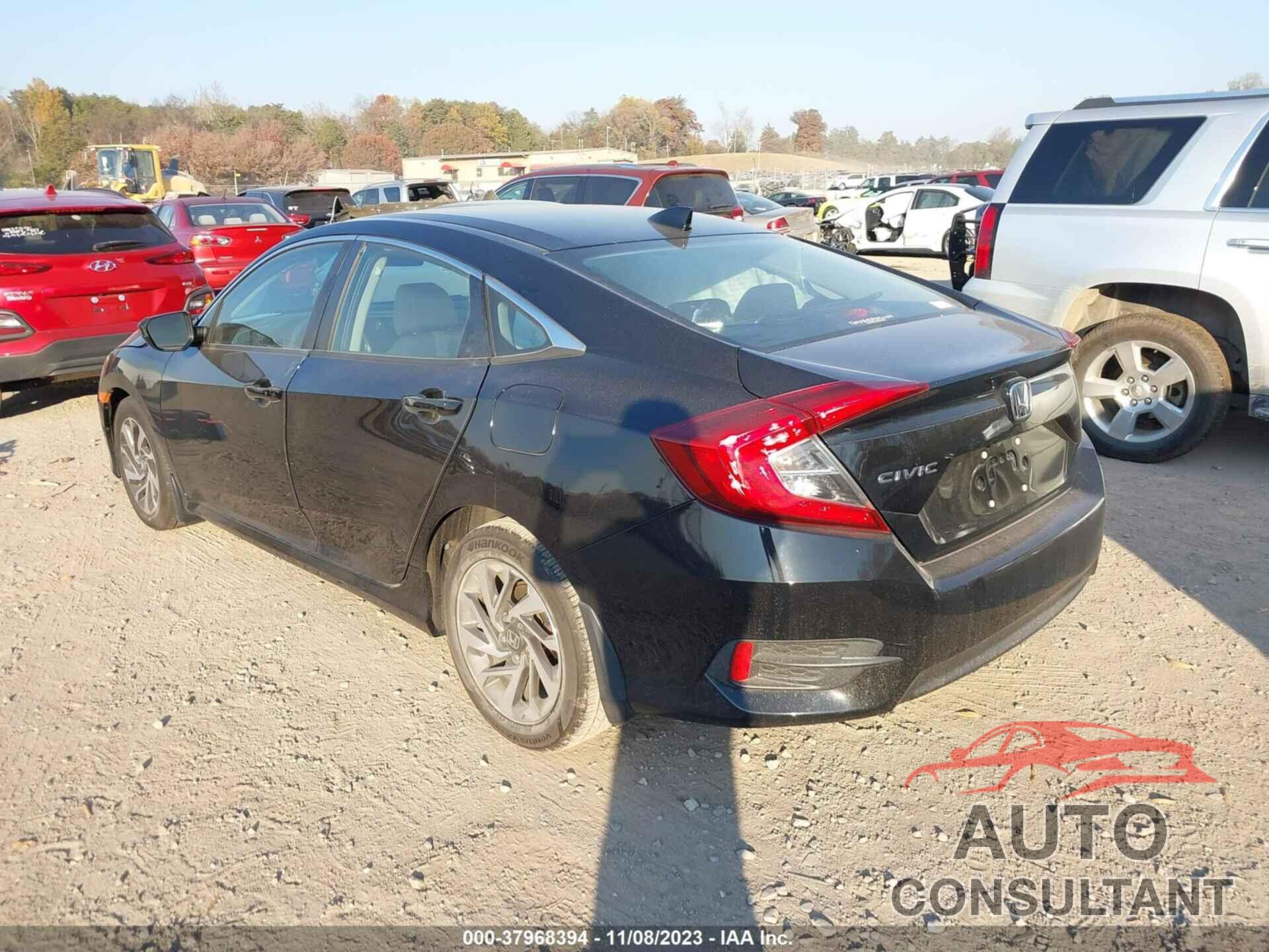 HONDA CIVIC SEDAN 2017 - 19XFC2F70HE011004