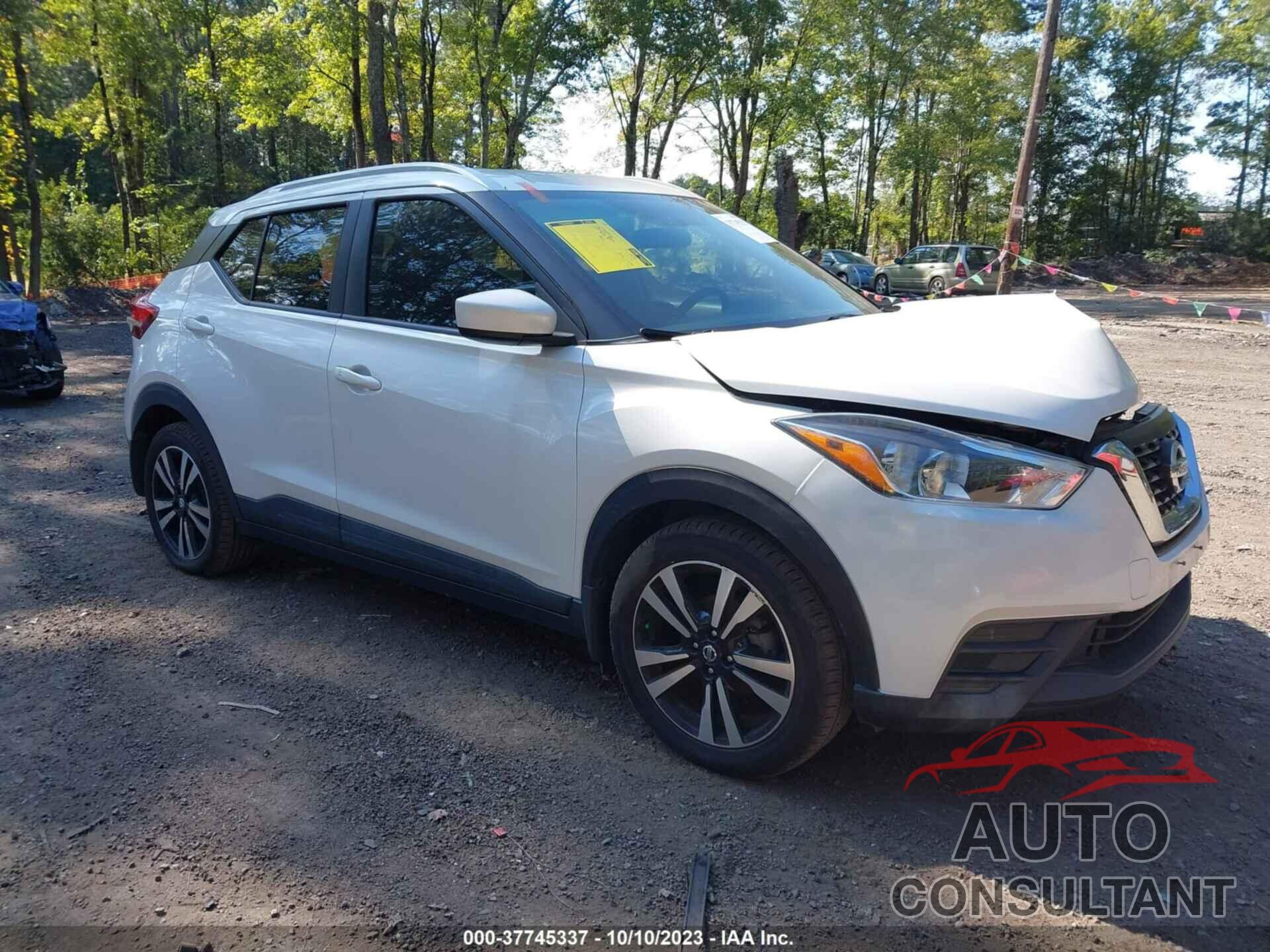 NISSAN KICKS 2019 - 3N1CP5CU8KL528222