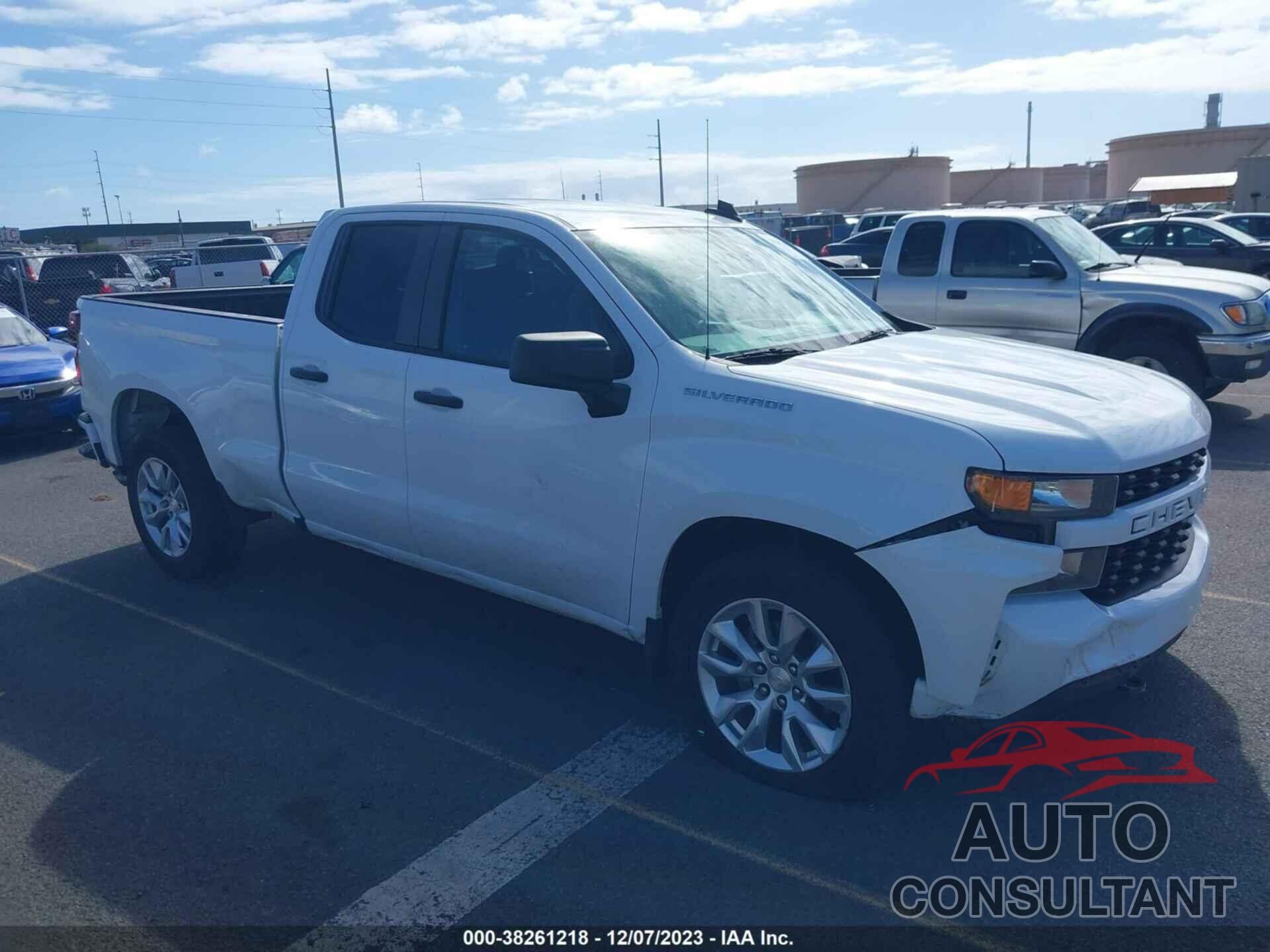CHEVROLET SILVERADO 1500 2019 - 1GCRWBEH8KZ276506