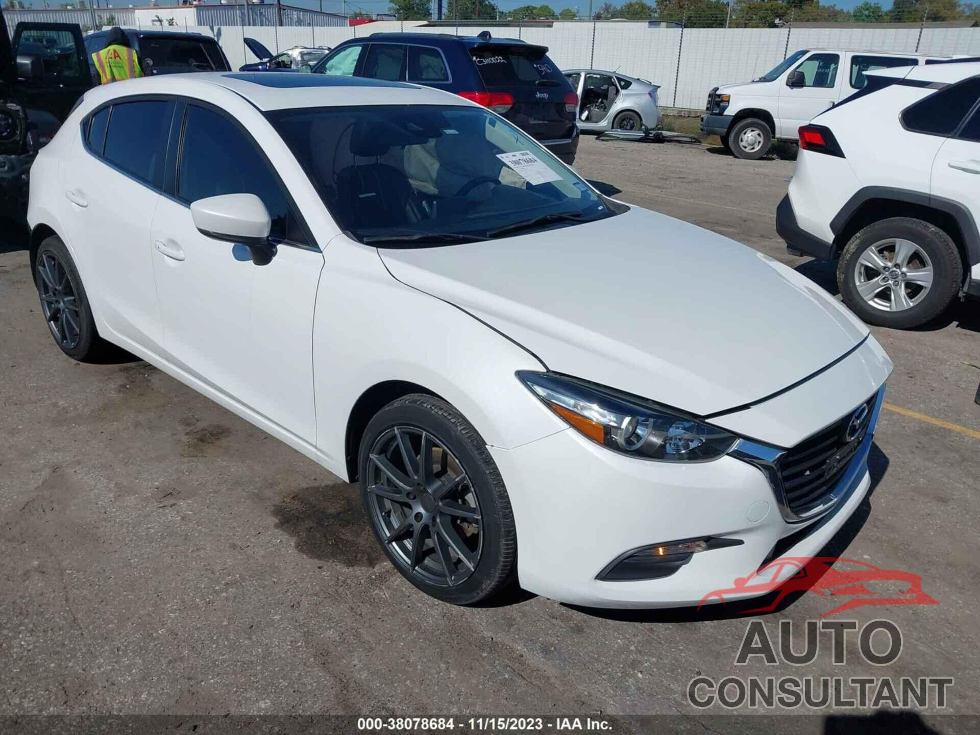 MAZDA MAZDA3 2017 - 3MZBN1L3XHM151522