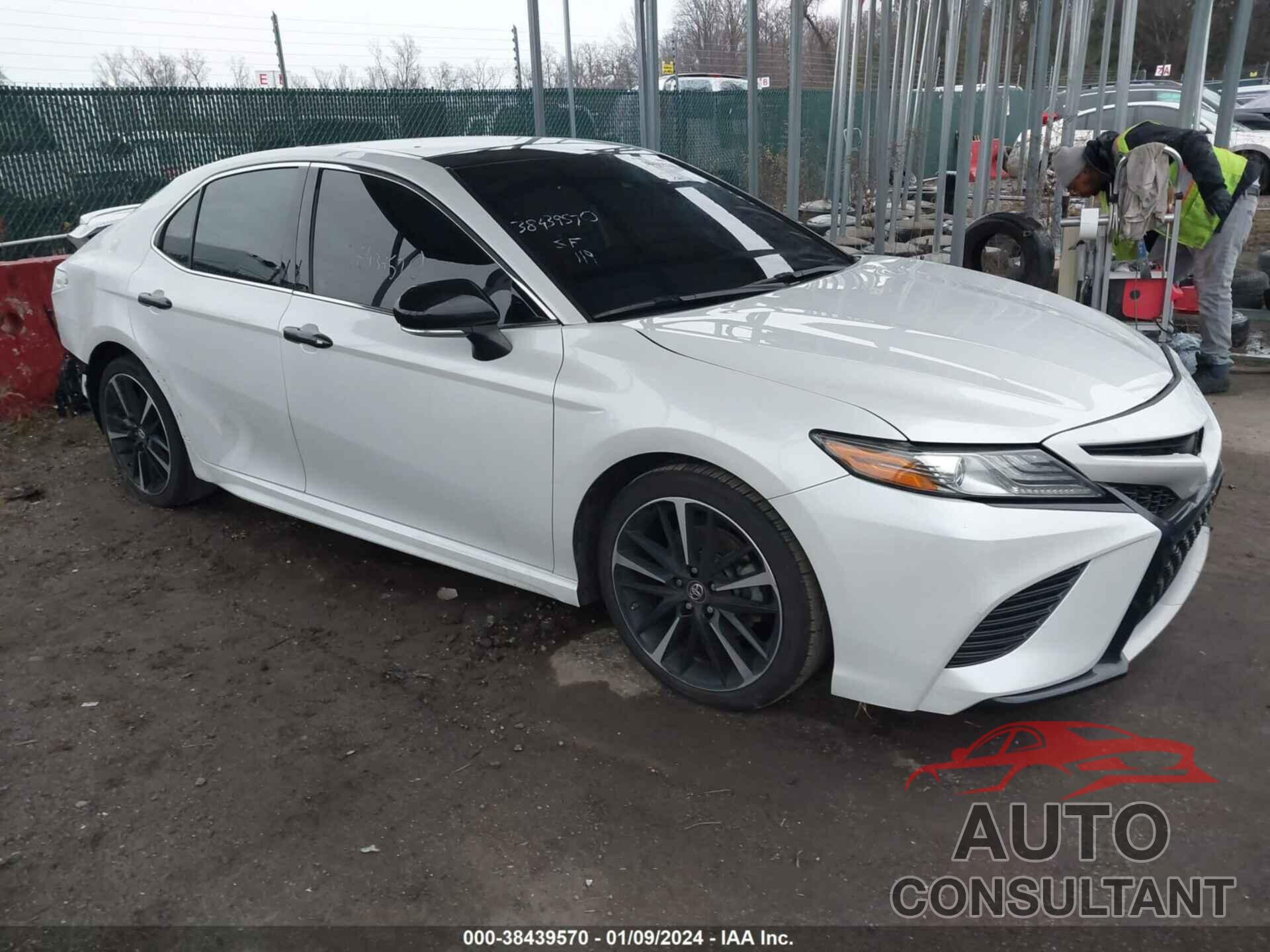 TOYOTA CAMRY 2019 - 4T1B61HK3KU788041