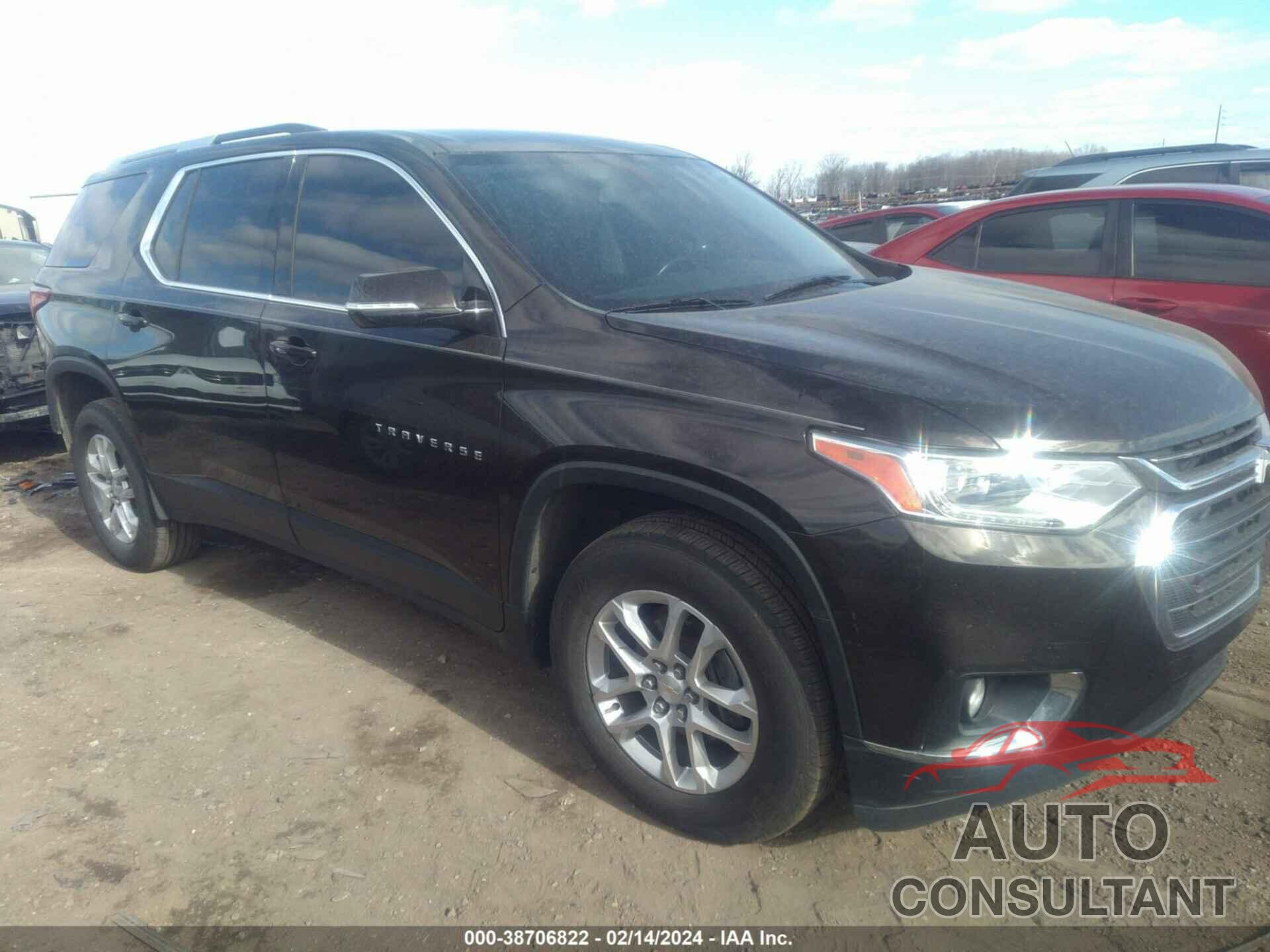 CHEVROLET TRAVERSE 2018 - 1GNERGKW8JJ179946