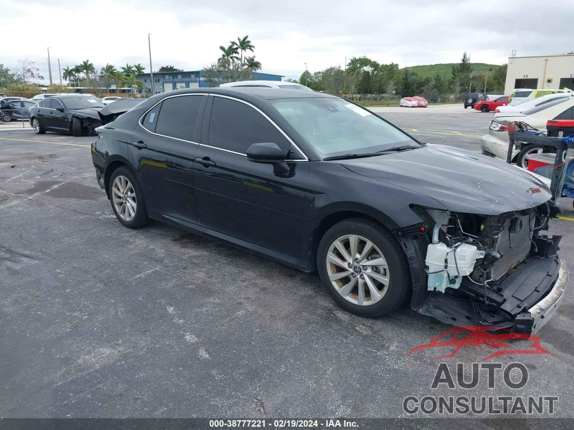 TOYOTA CAMRY 2021 - 4T1C11AK3MU492145