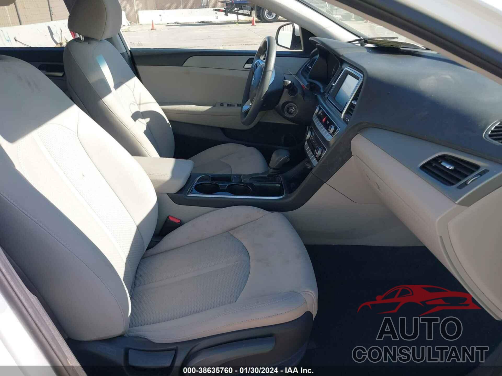 HYUNDAI SONATA 2018 - 5NPE24AF8JH676985