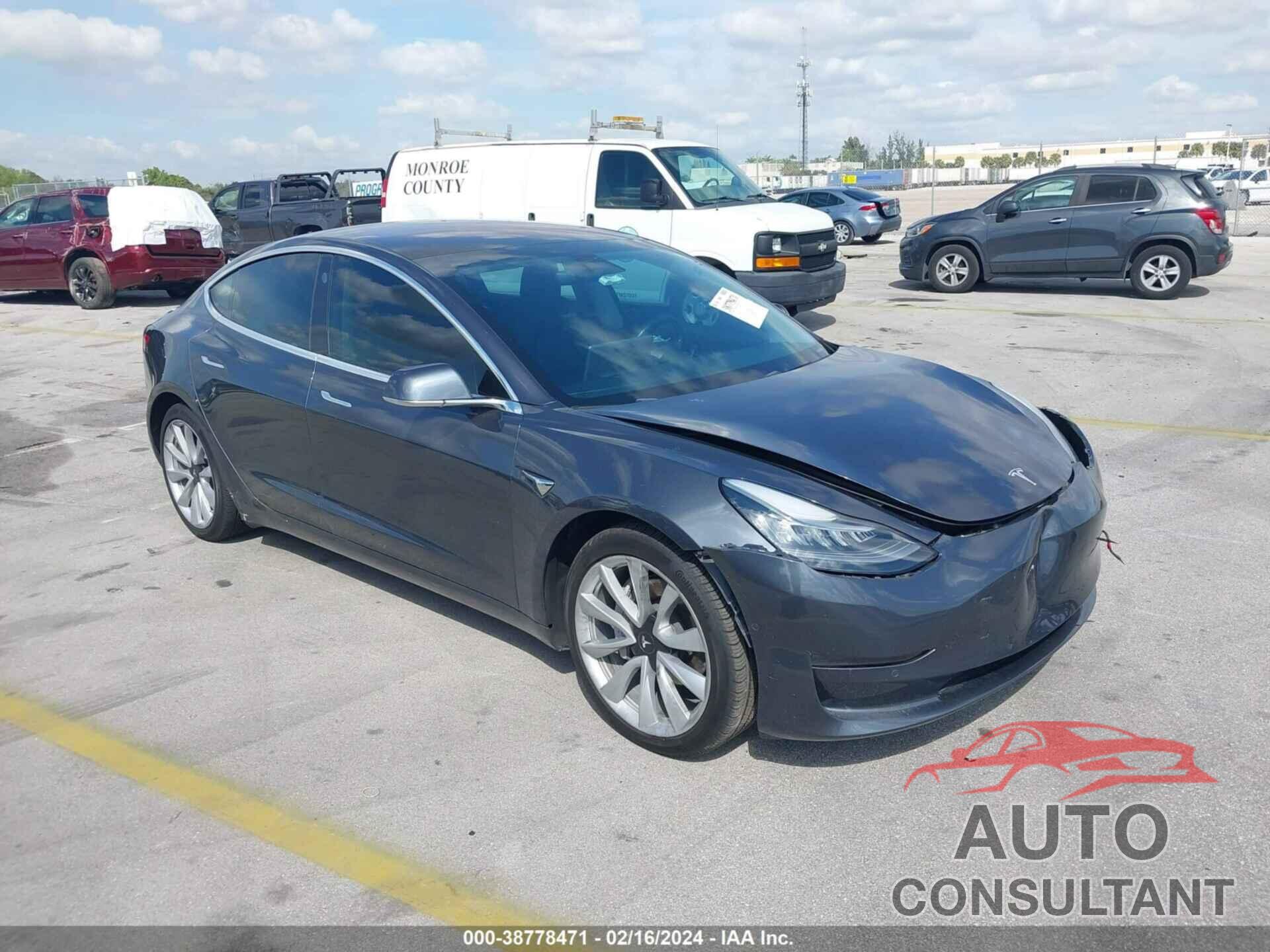 TESLA MODEL 3 2018 - 5YJ3E1EB9JF132675