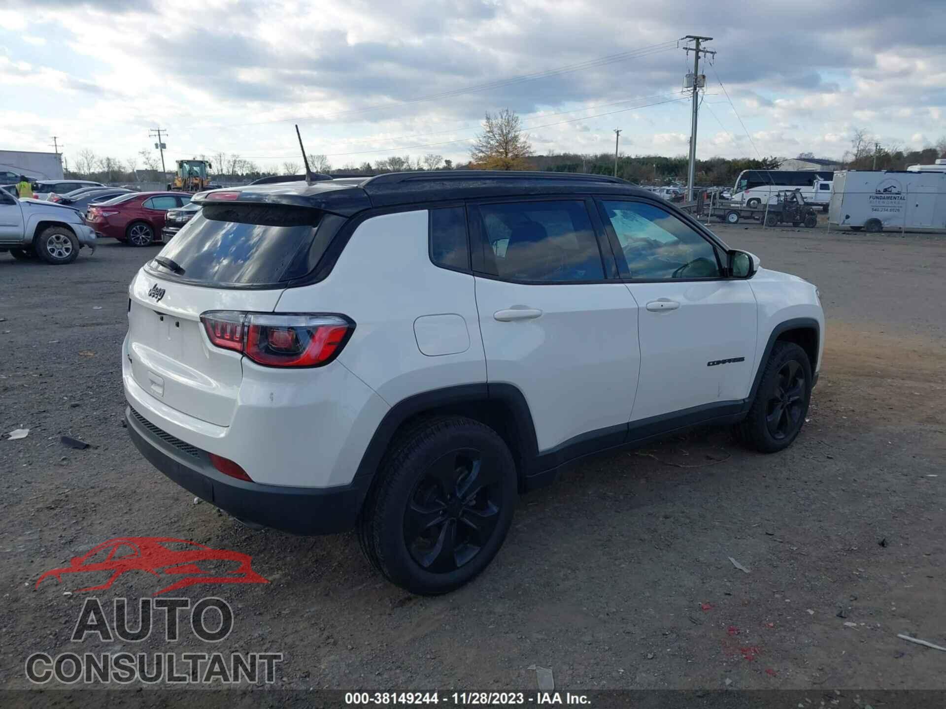 JEEP COMPASS 2018 - 3C4NJDBB0JT397495