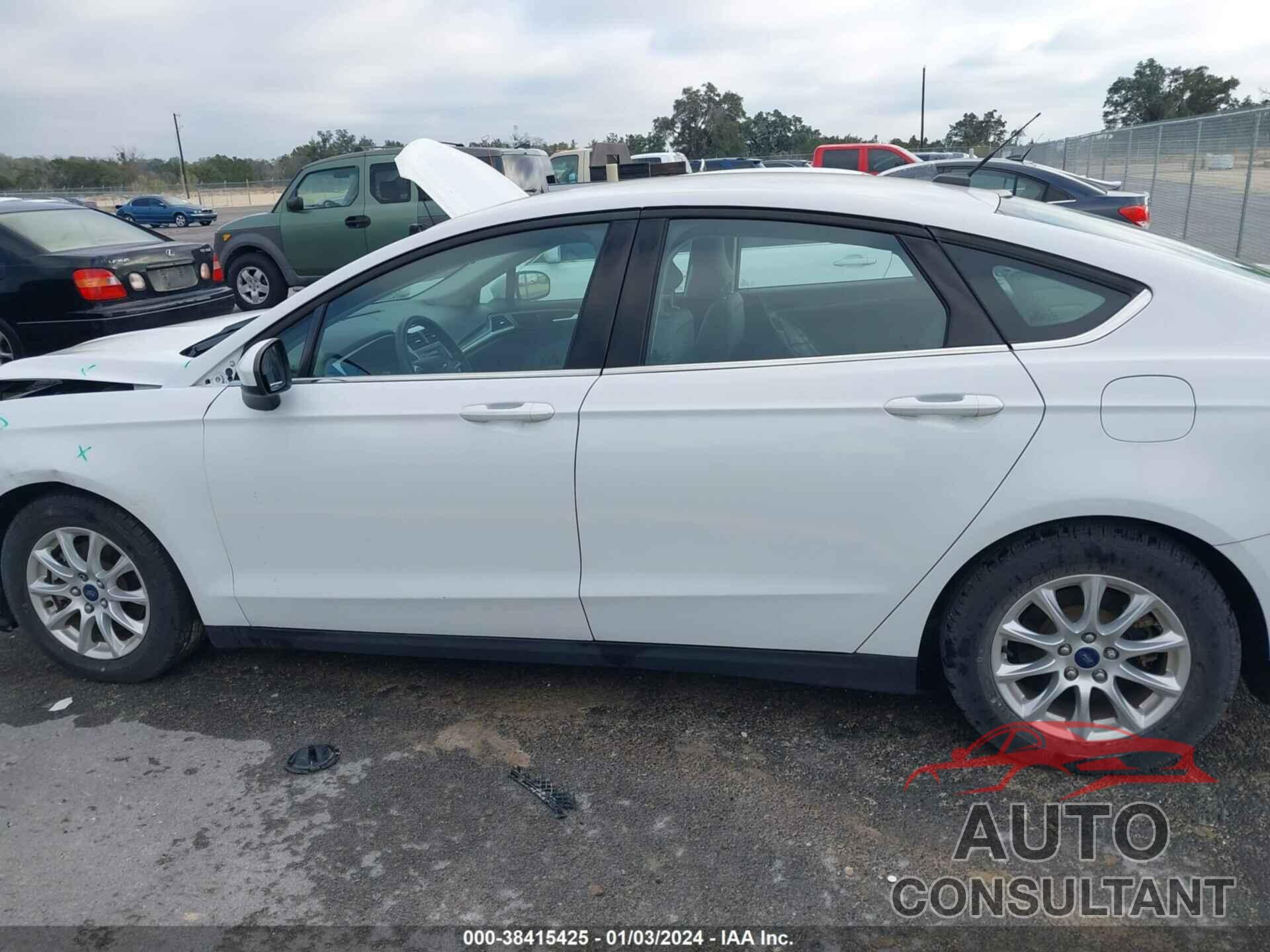 FORD FUSION 2016 - 3FA6P0G74GR226972