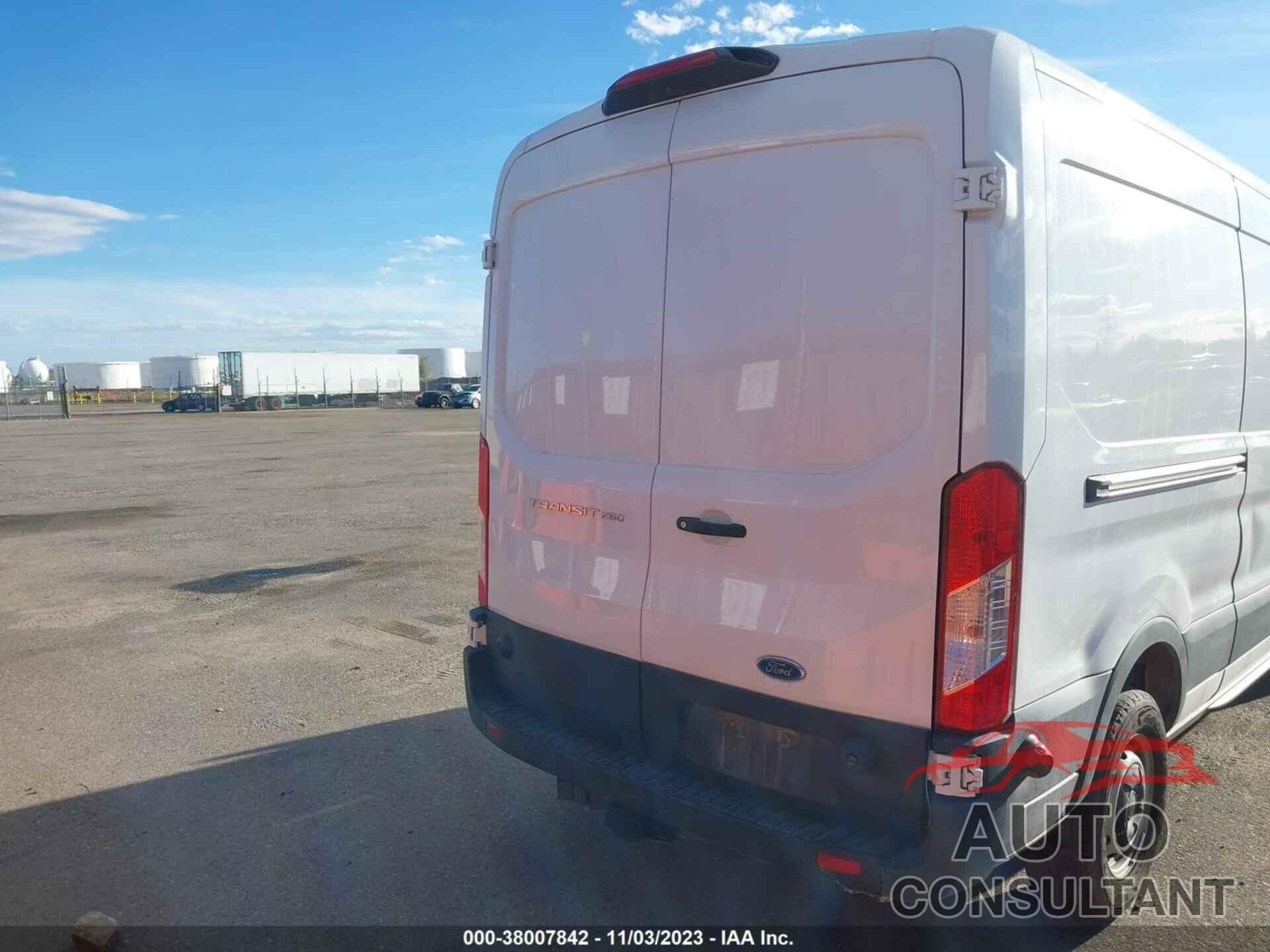 FORD TRANSIT VAN 2019 - 1FTYR2CM0KKB38163