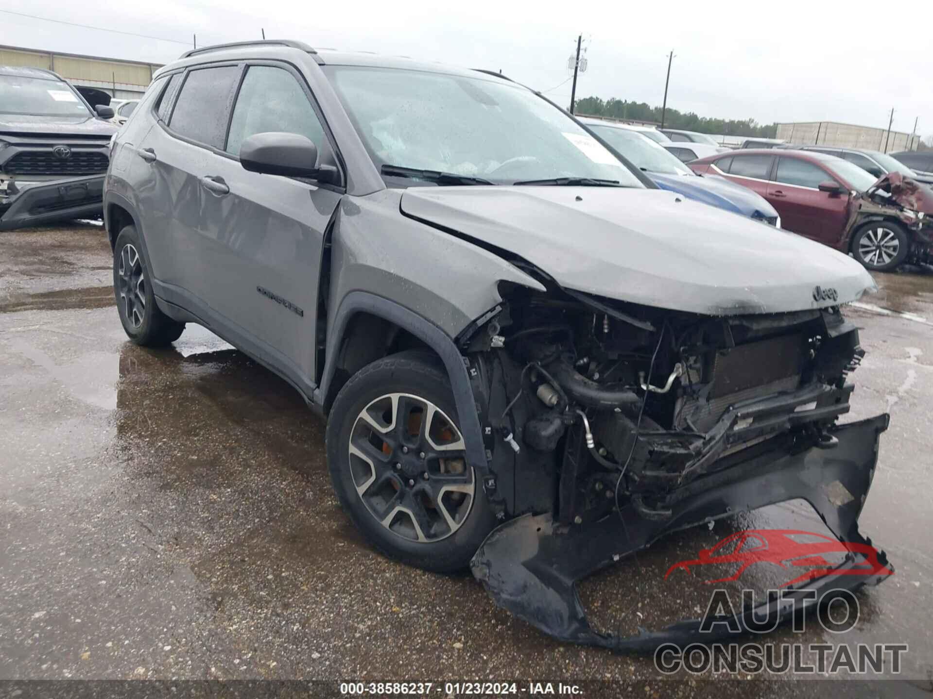 JEEP COMPASS 2019 - 3C4NJDAB2KT847005