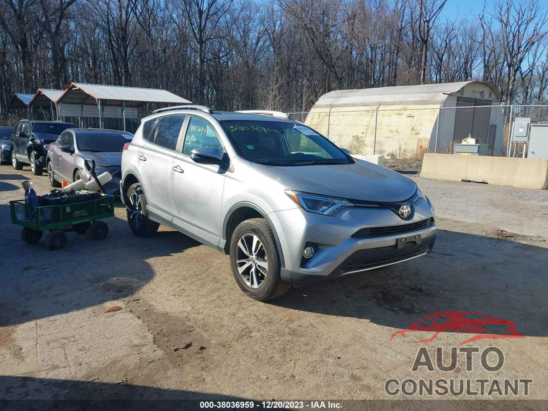 TOYOTA RAV4 2018 - 2T3WFREV5JW444893