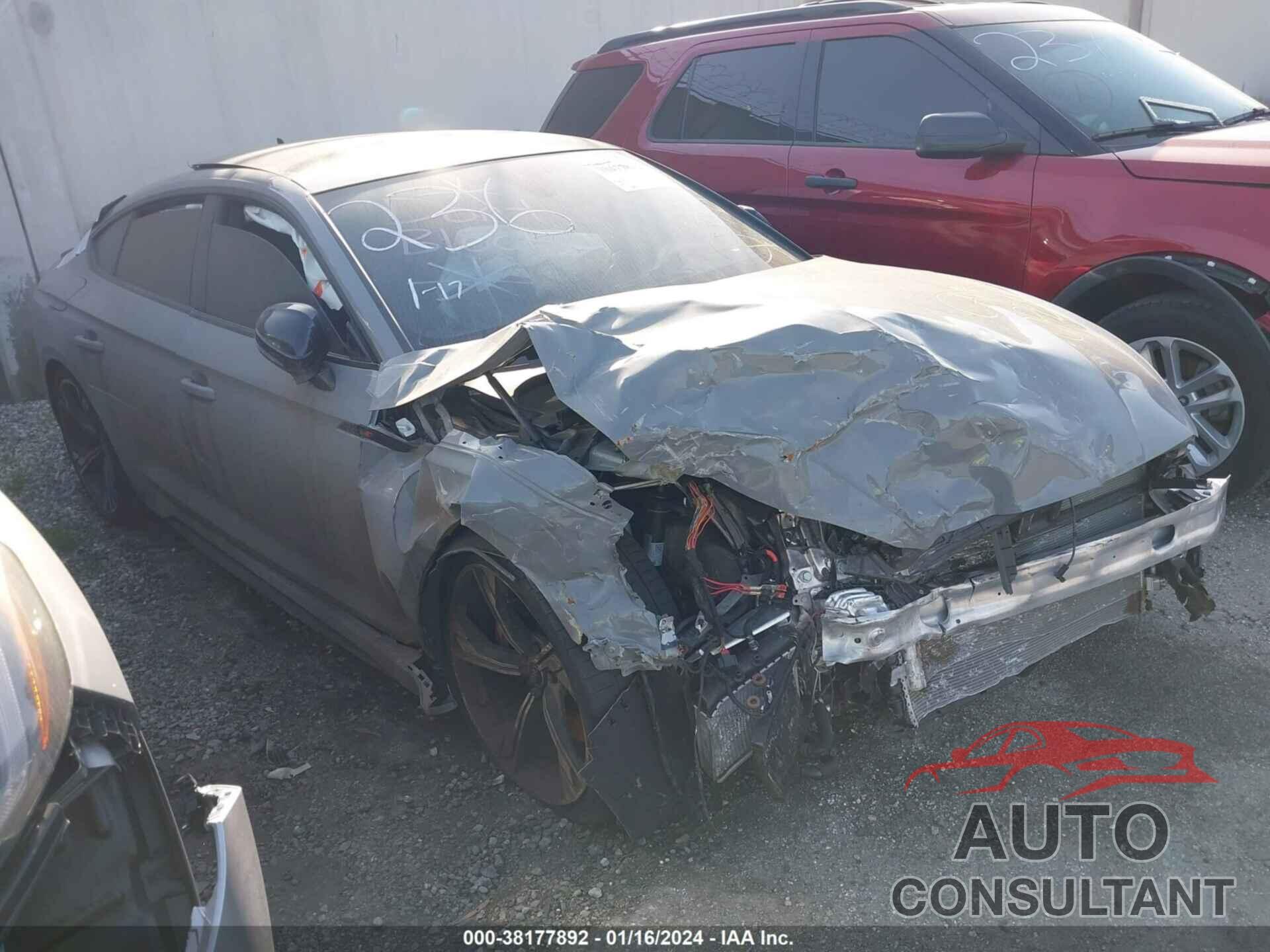 AUDI RS5 2023 - WUAAWCF56PA902523