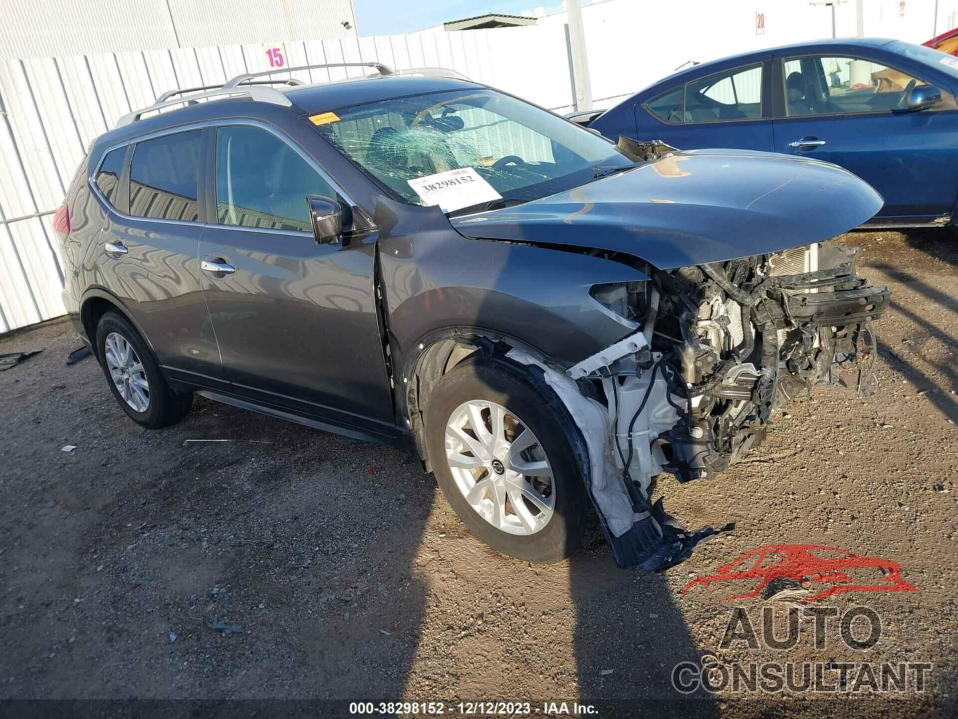 NISSAN ROGUE 2018 - 5N1AT2MTXJC708327