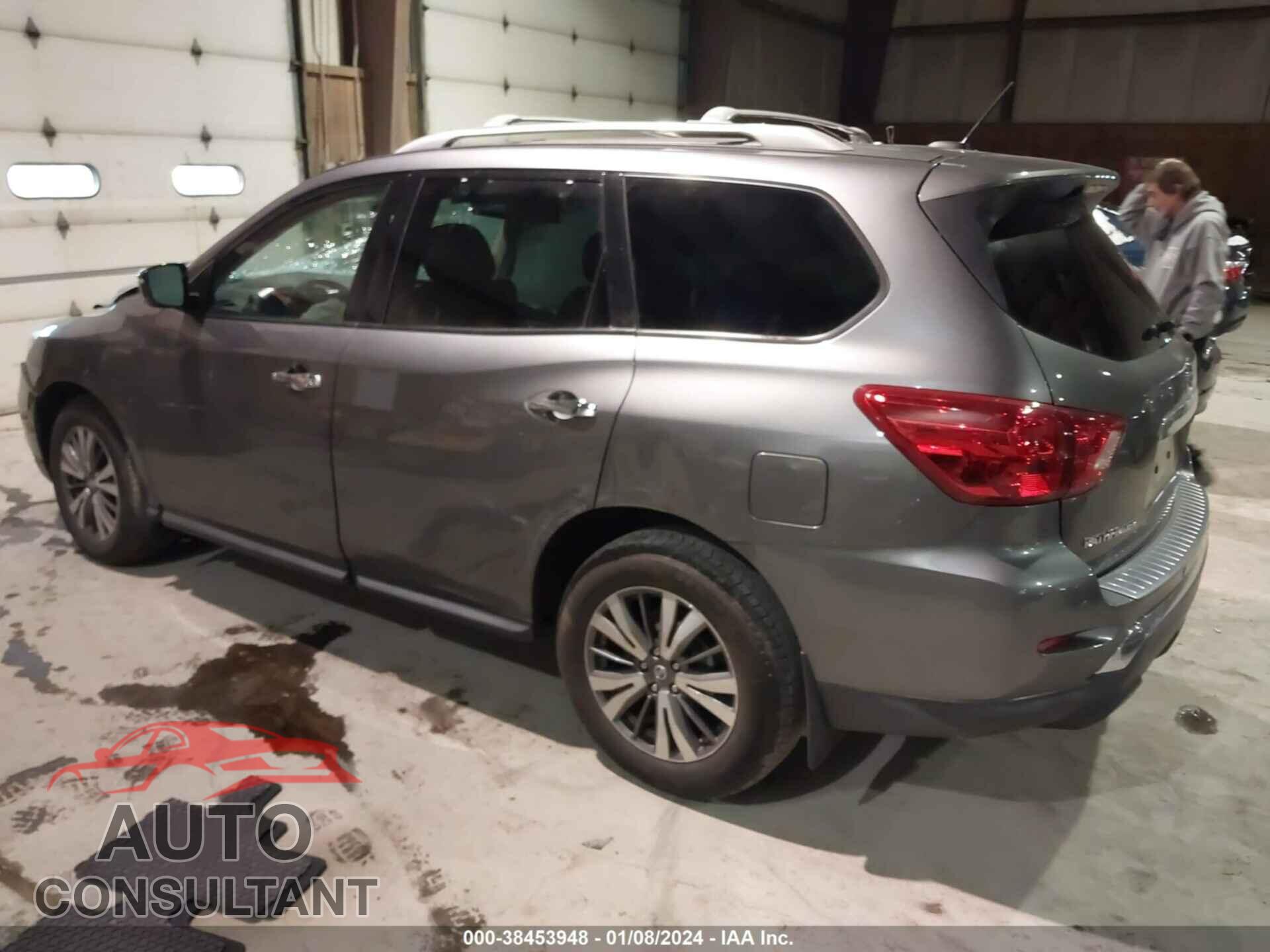 NISSAN PATHFINDER 2017 - 5N1DR2MM4HC687974