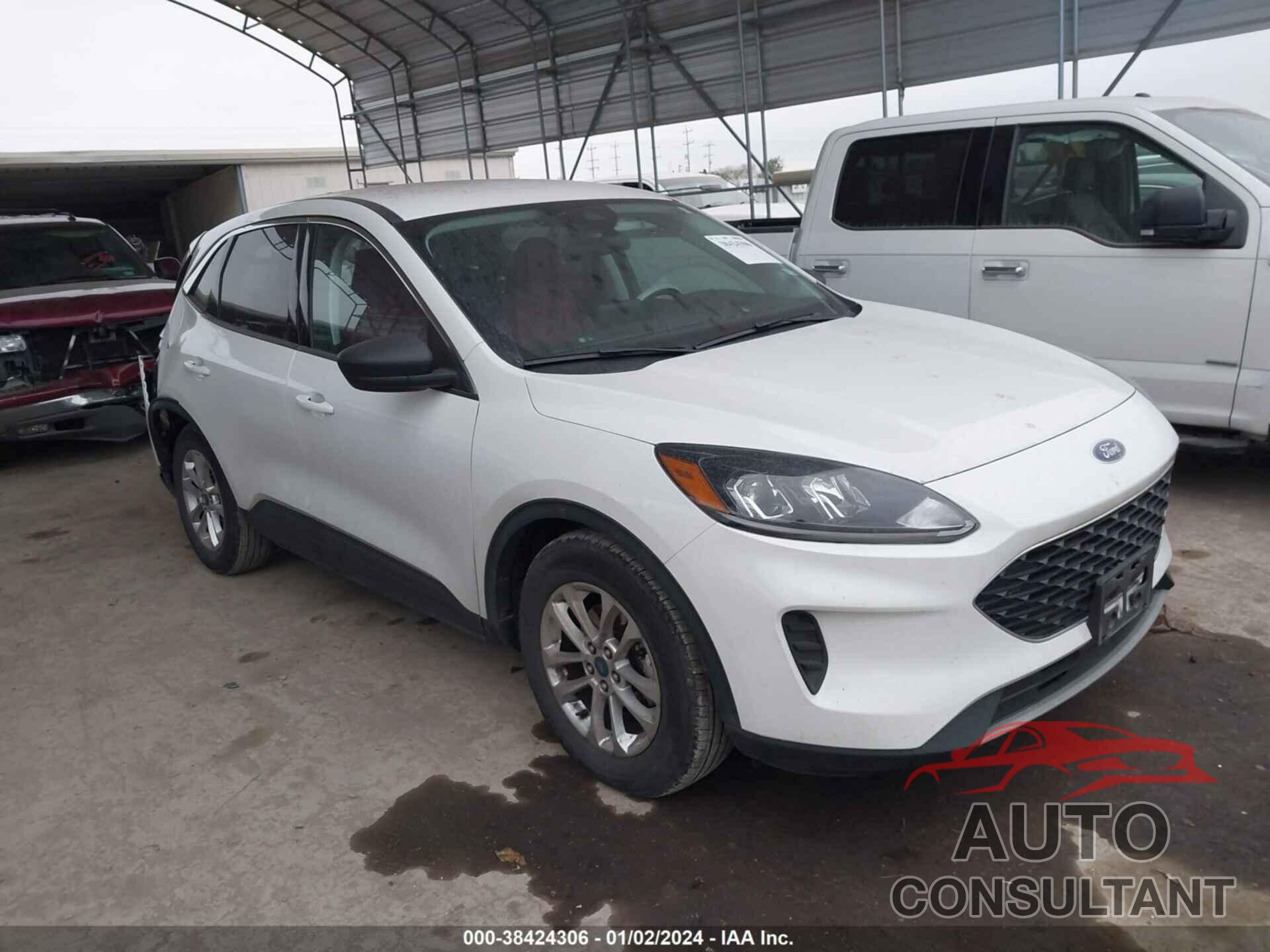 FORD ESCAPE 2022 - 1FMCU0G68NUA91445