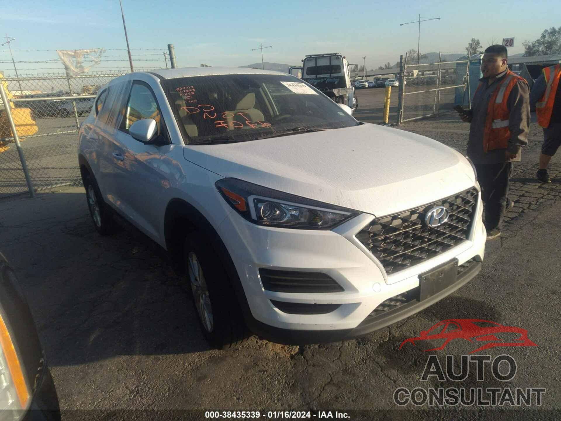 HYUNDAI TUCSON 2021 - KM8J23A46MU412001