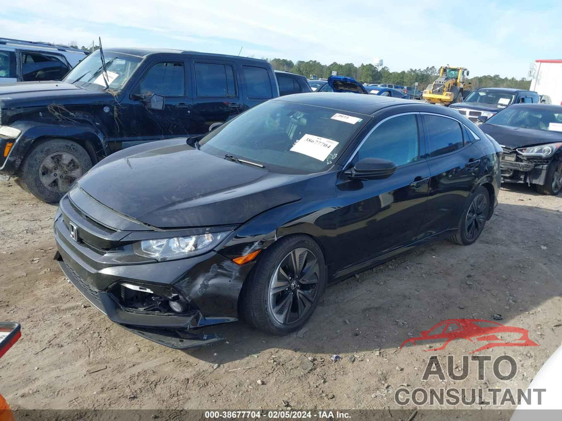 HONDA CIVIC 2018 - SHHFK7H56JU209435