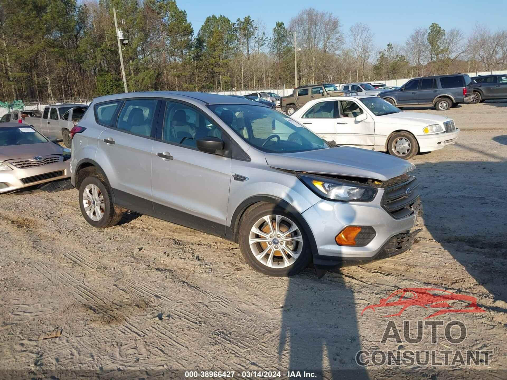 FORD ESCAPE 2019 - 1FMCU0F70KUB93442