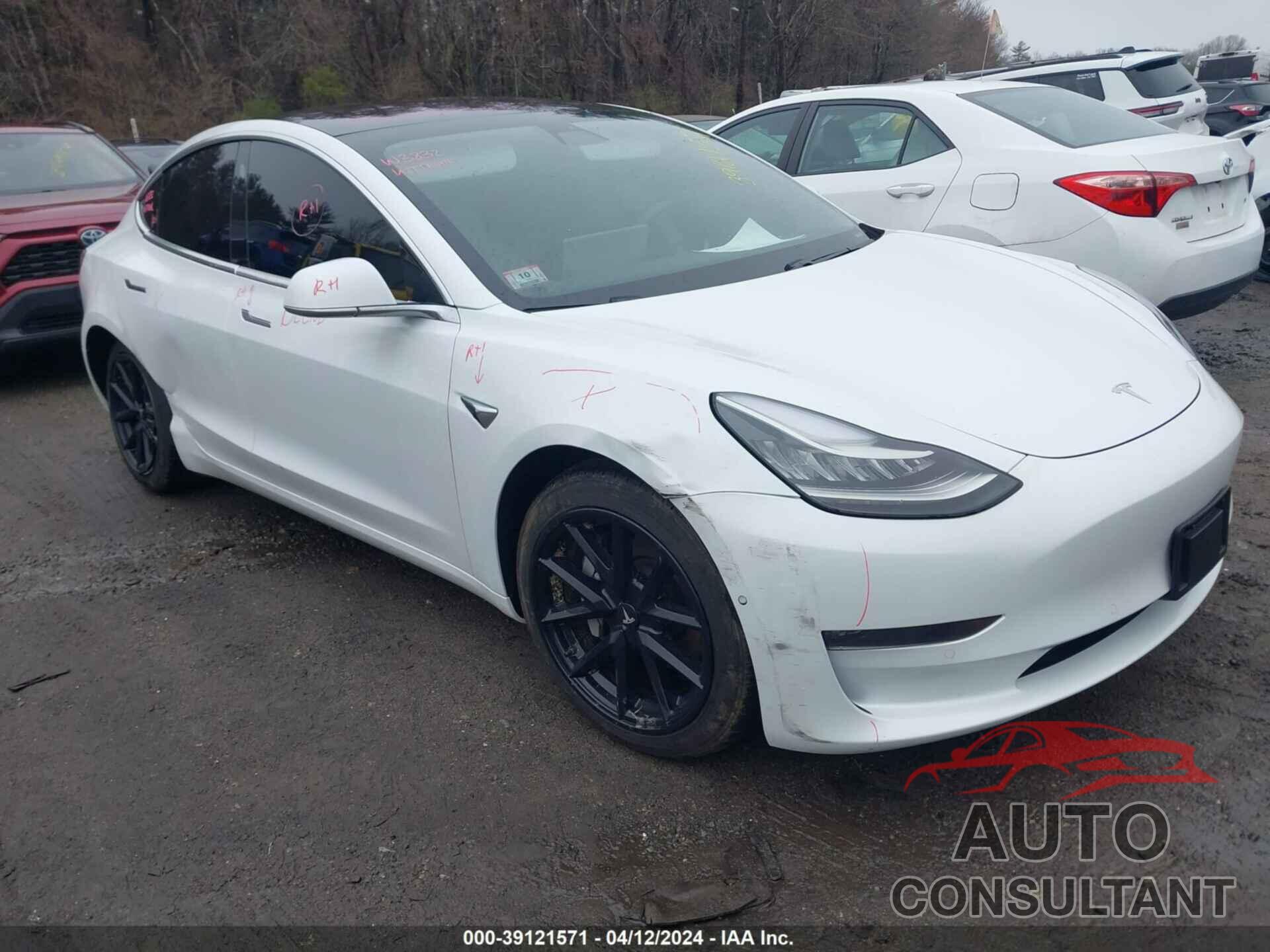 TESLA MODEL 3 2018 - 5YJ3E1EB4JF096832