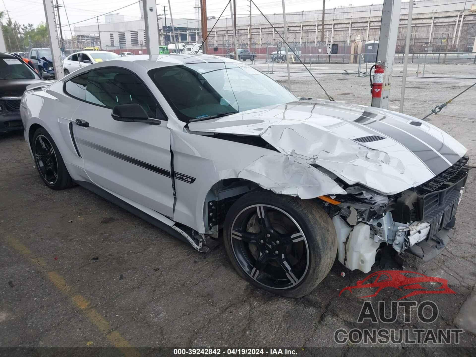 FORD MUSTANG 2020 - 1FA6P8CF6L5124873