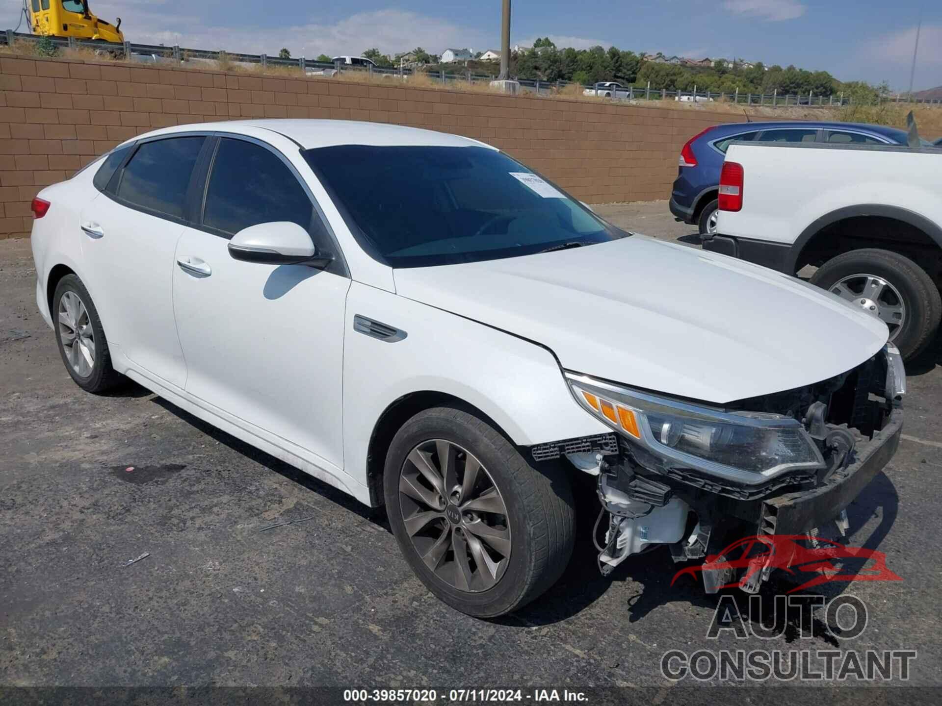 KIA OPTIMA 2016 - 5XXGT4L30GG064390