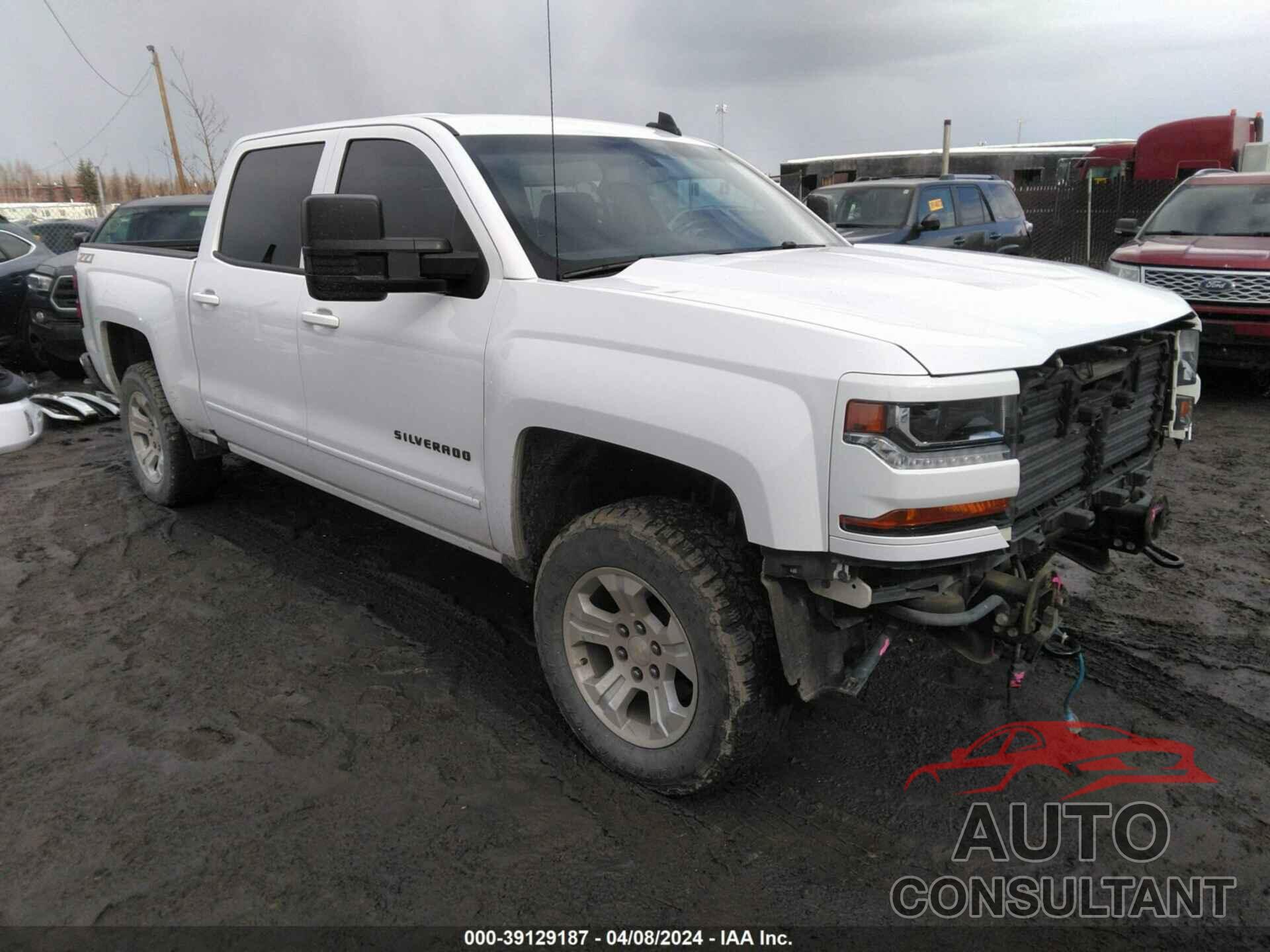 CHEVROLET SILVERADO 1500 2018 - 3GCUKREC8JG365770