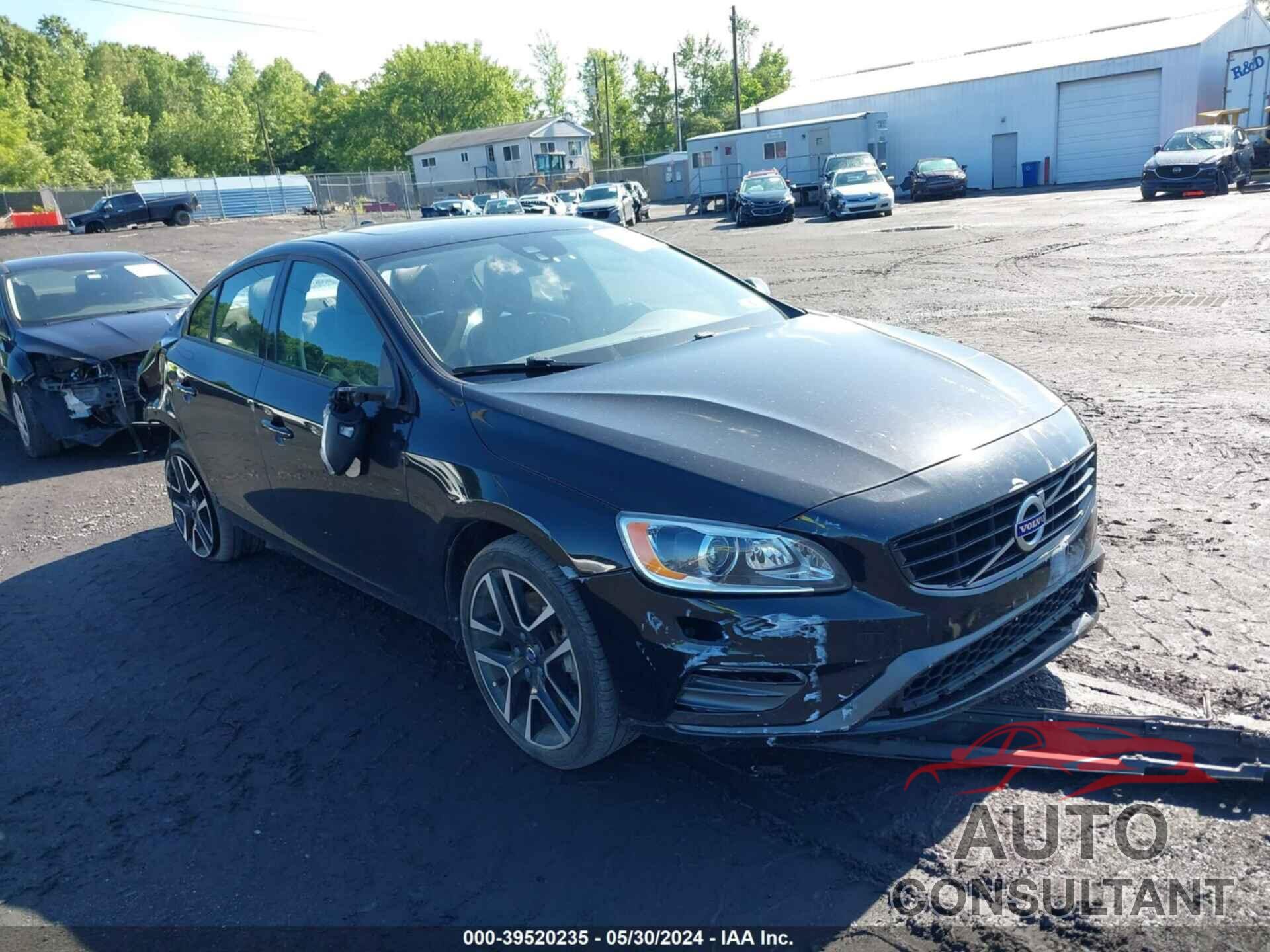 VOLVO S60 2018 - YV140MTLXJ2450978