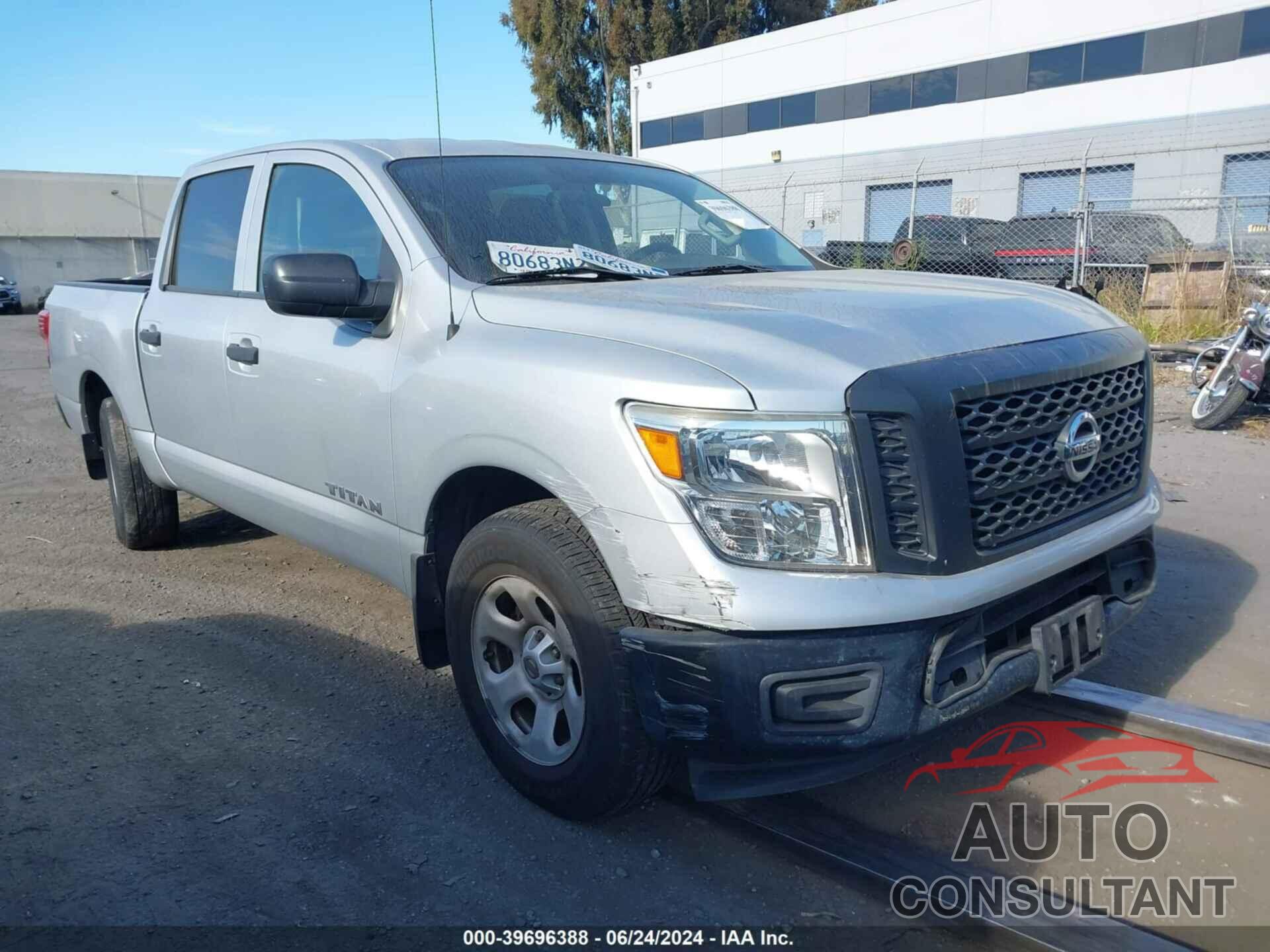 NISSAN TITAN 2018 - 1N6AA1EK6JN504796