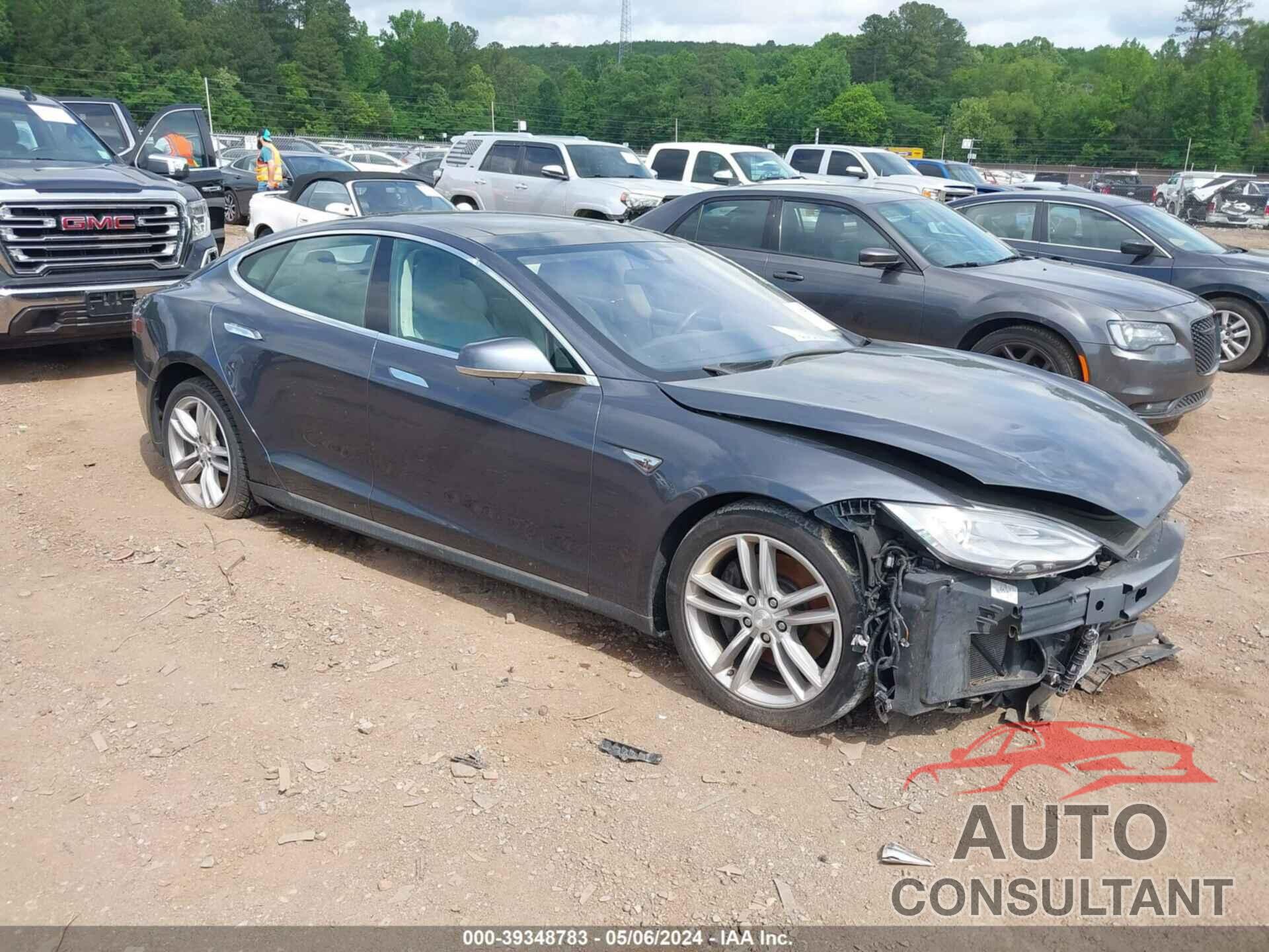 TESLA MODEL S 2016 - 5YJSA1E21GF128118