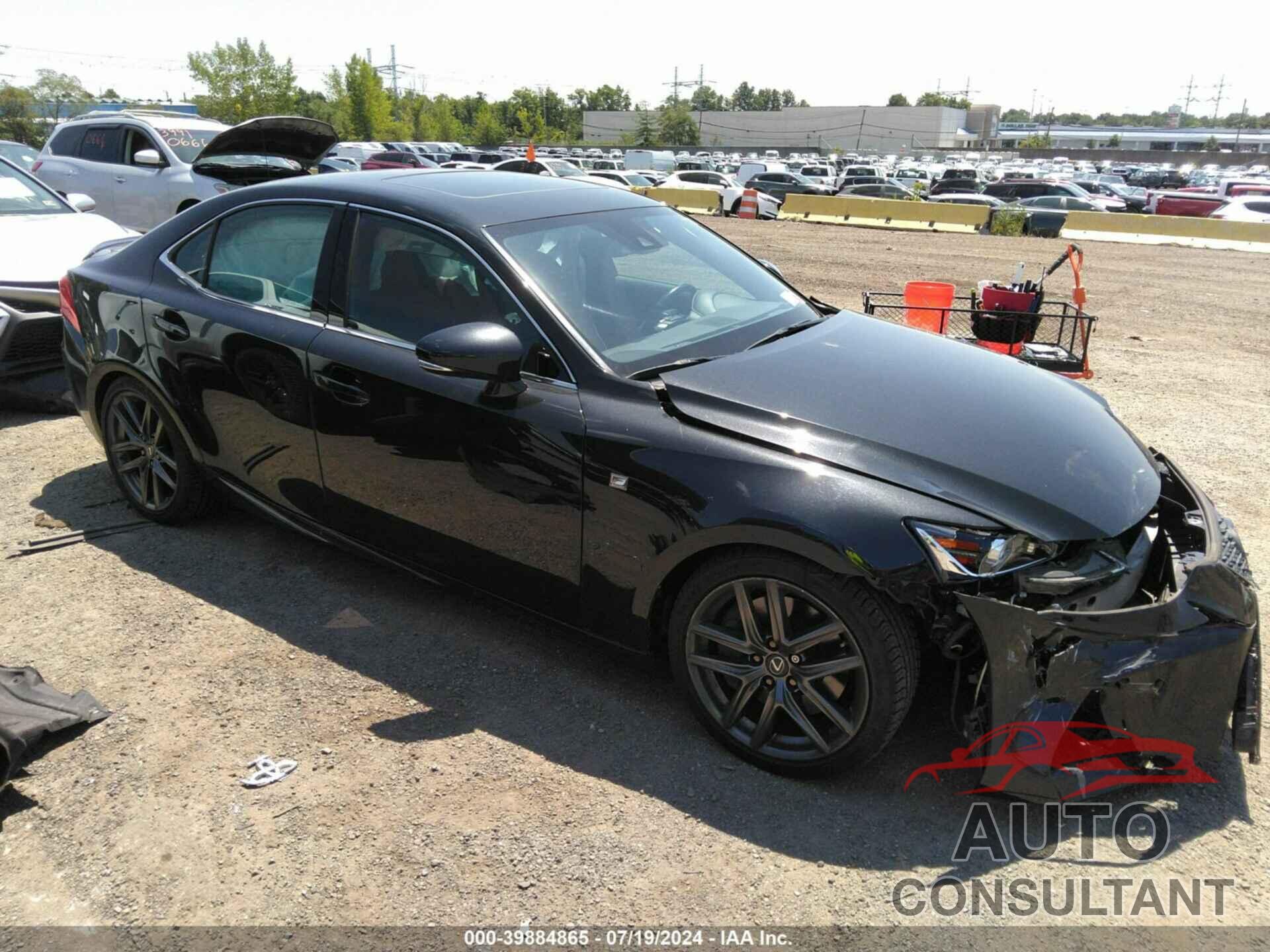 LEXUS IS 300 2019 - JTHC81D21K5035304