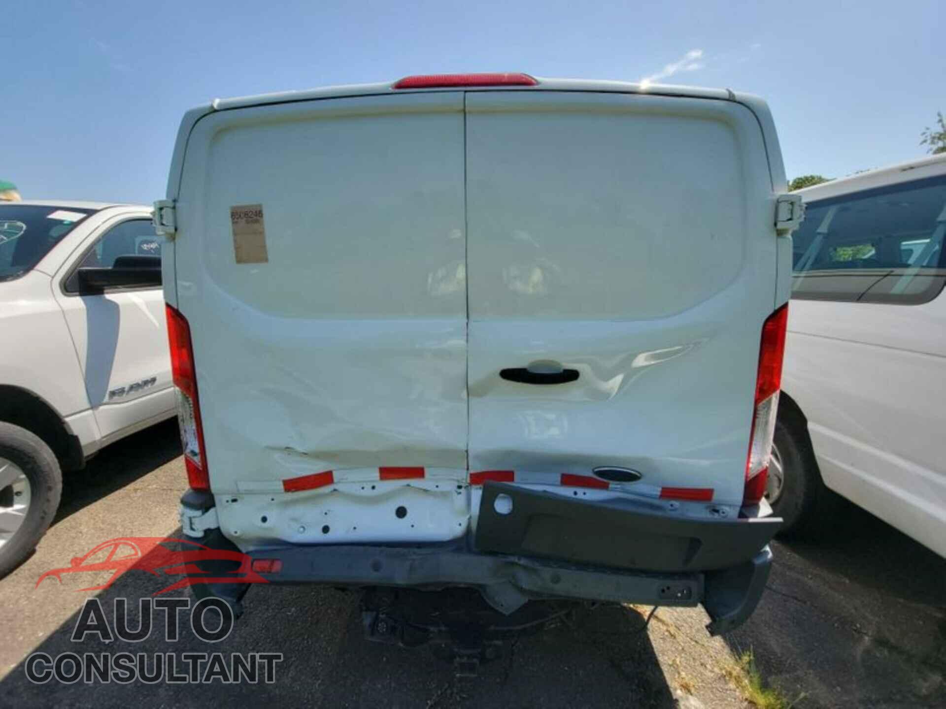 FORD TRANSIT 2017 - 1FTYR1YM7HKB17385