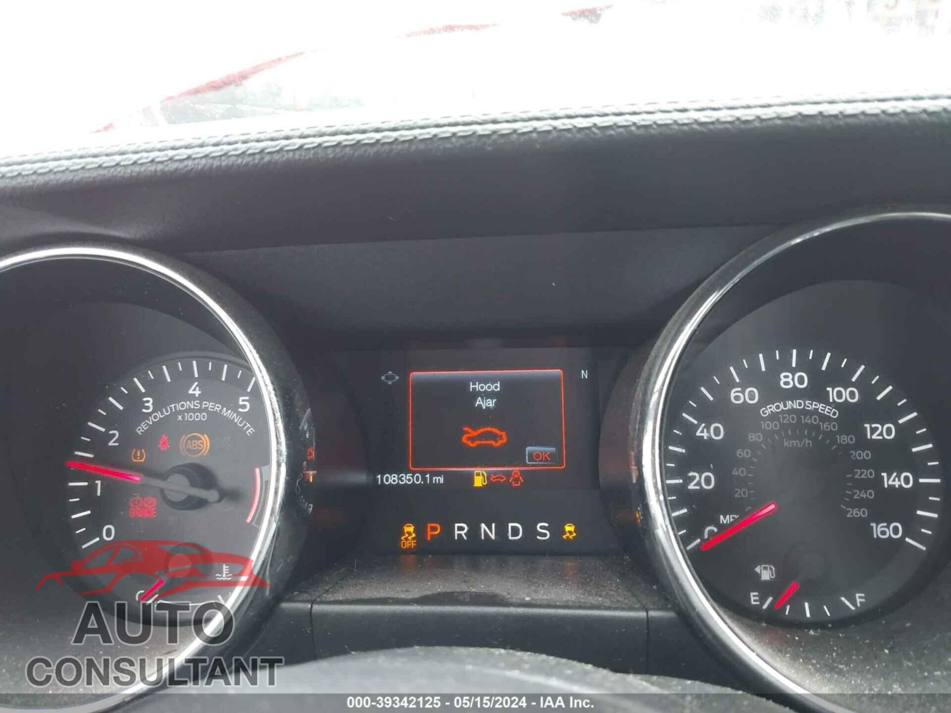 FORD MUSTANG 2016 - 1FATP8UH1G5295667