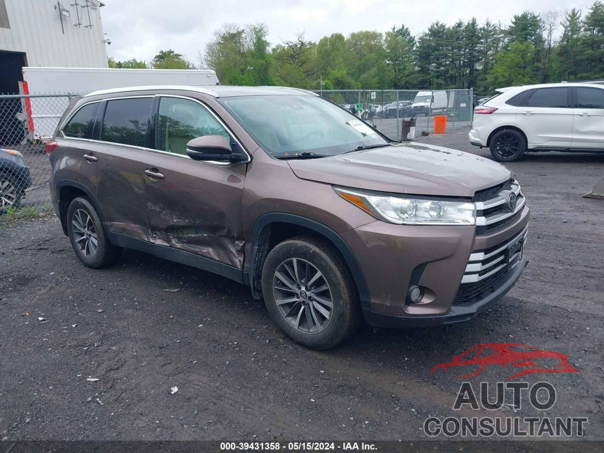 TOYOTA HIGHLANDER 2019 - 5TDJZRFHXKS994569