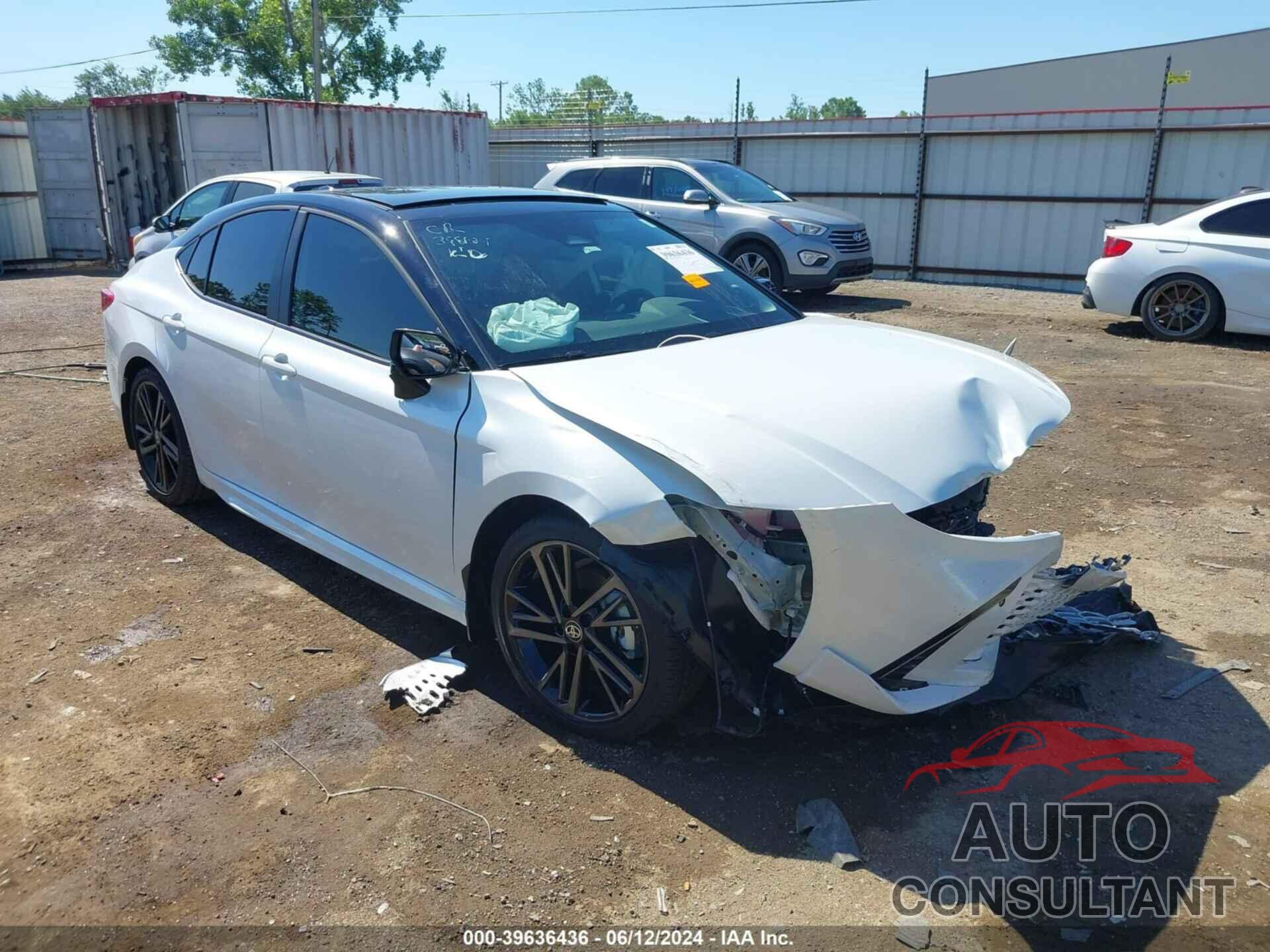TOYOTA CAMRY 2025 - 4T1DAACK7SU006001