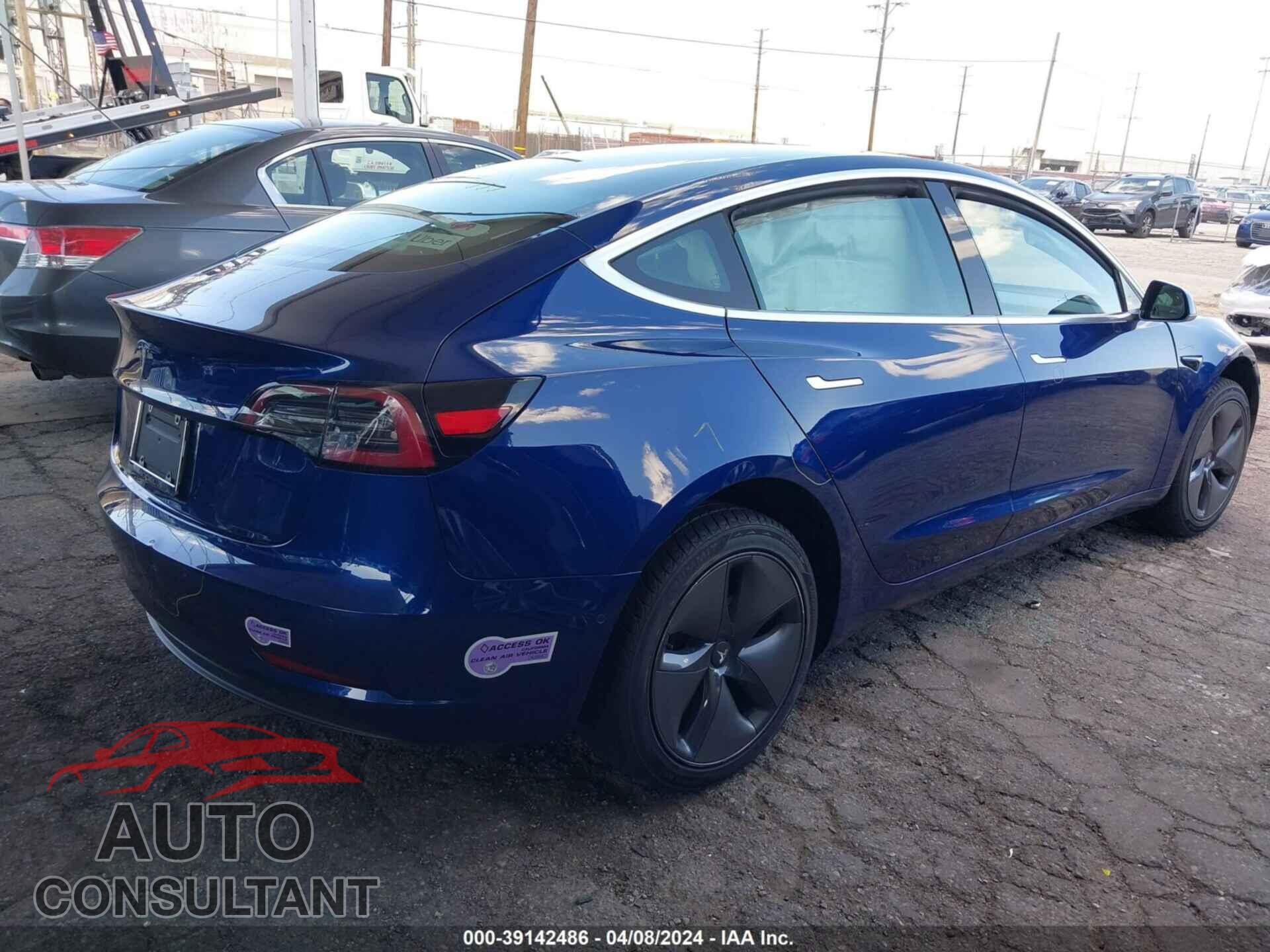 TESLA MODEL 3 2019 - 5YJ3E1EA0KF427205