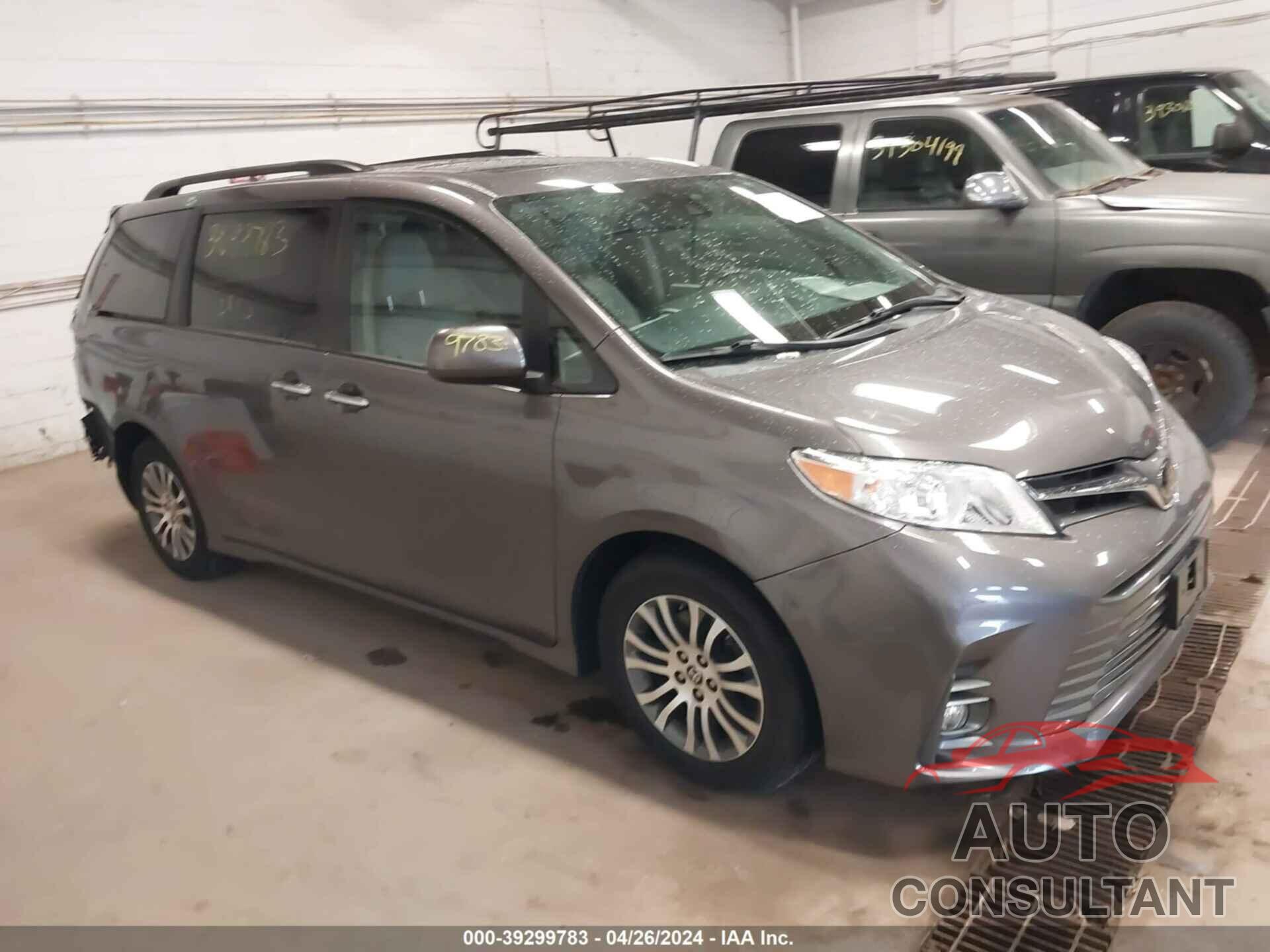 TOYOTA SIENNA 2020 - 5TDYZ3DC5LS067662