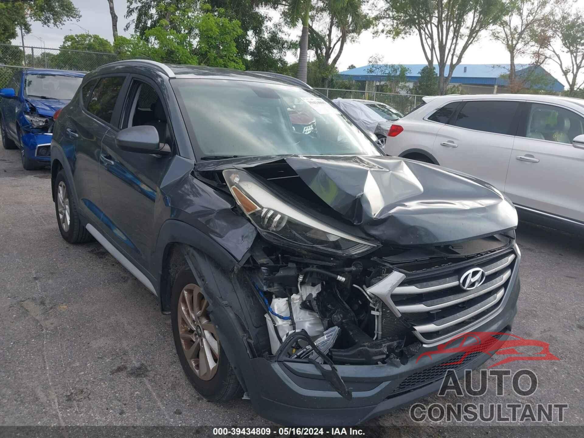 HYUNDAI TUCSON 2017 - KM8J33A48HU392188